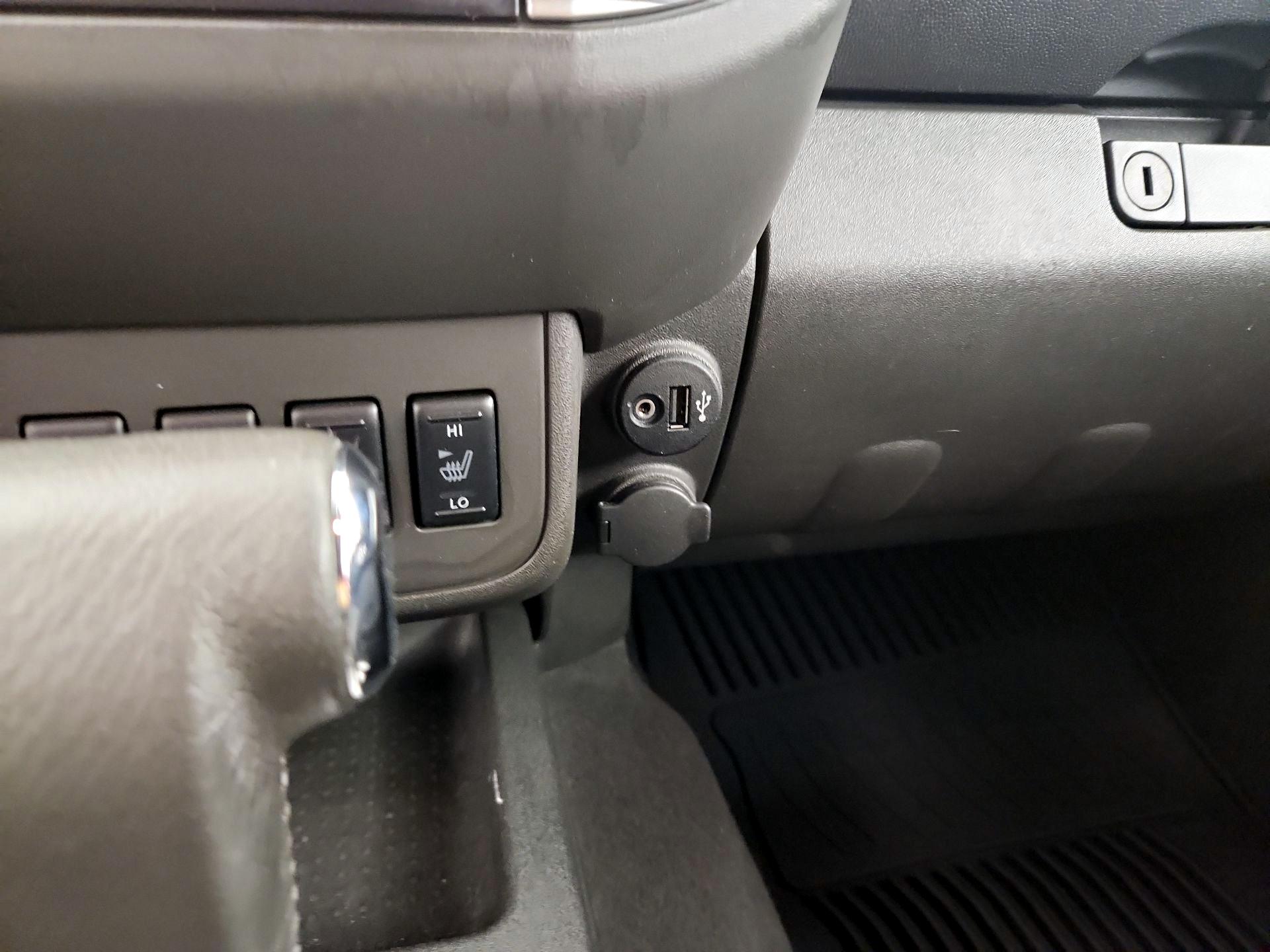 Thumbnail: 2019 Nissan Frontier - 18