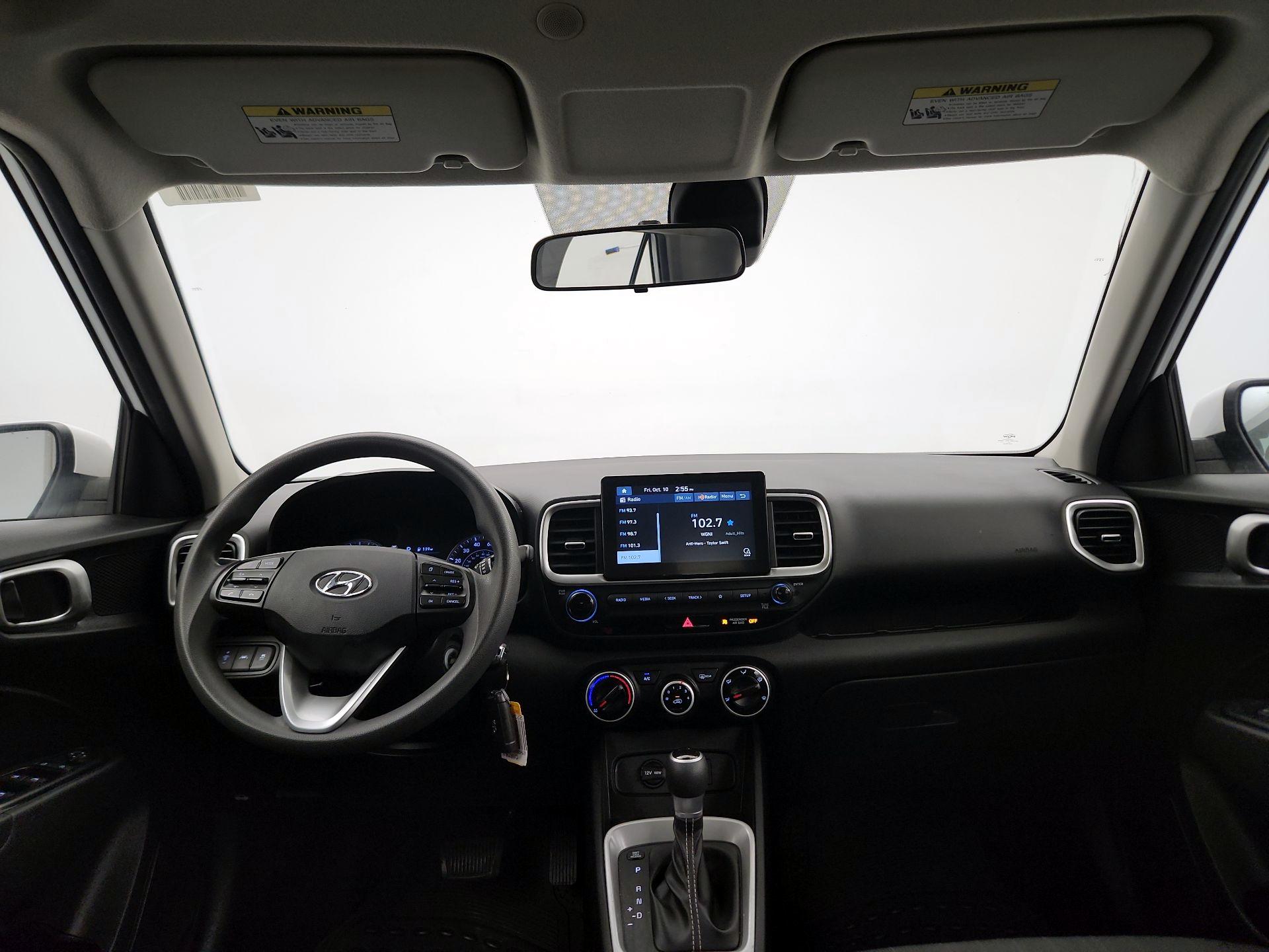 Thumbnail: 2021 Hyundai Venue - 9