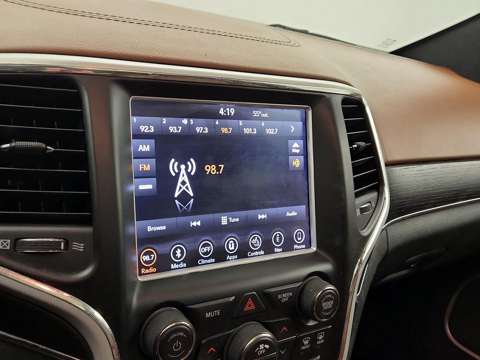 Thumbnail: 2018 Jeep Grand Cherokee - 14