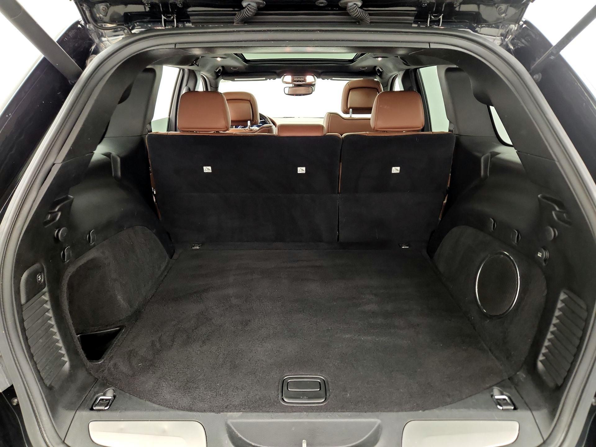 Thumbnail: 2018 Jeep Grand Cherokee - 20