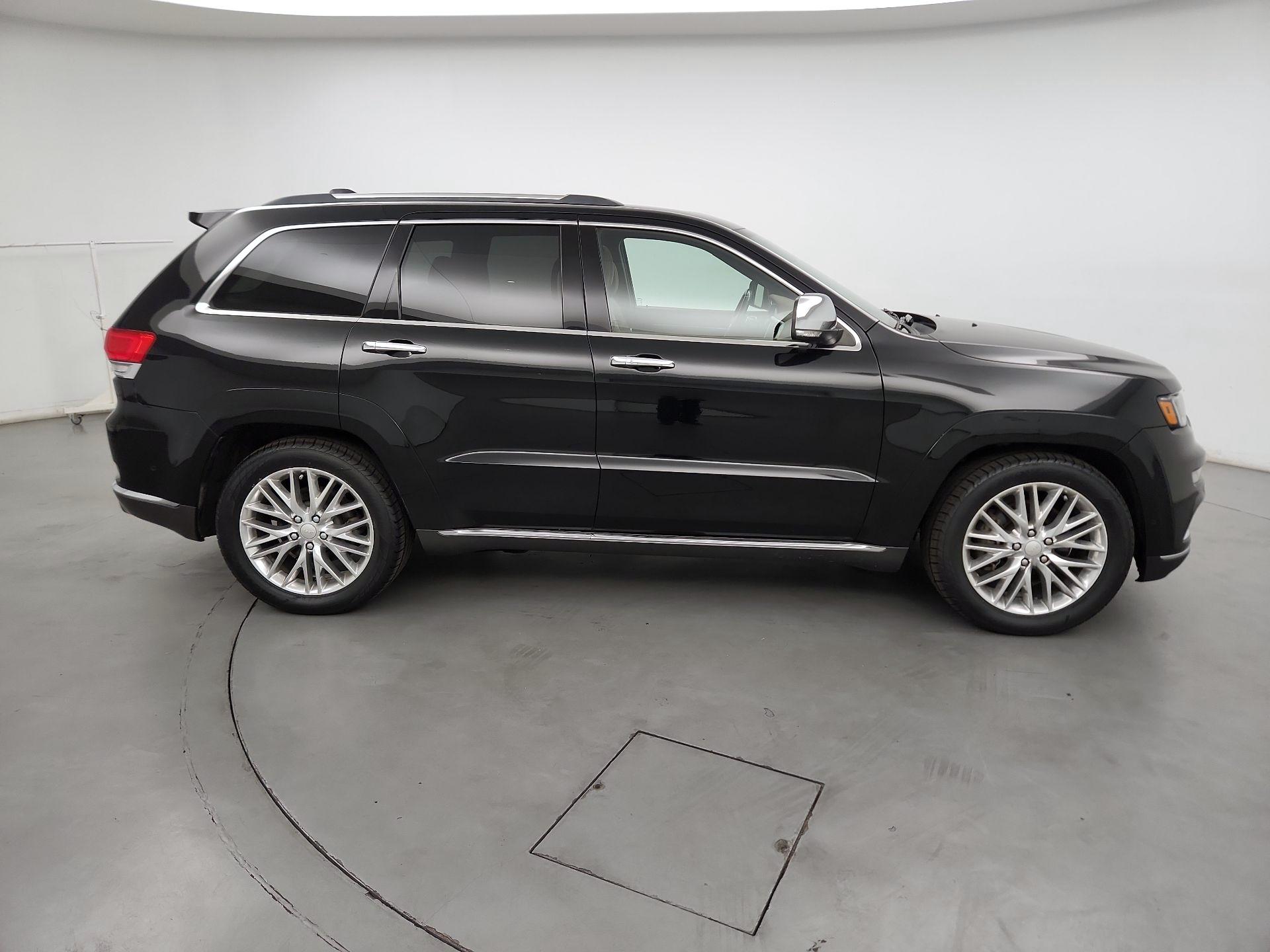 Thumbnail: 2018 Jeep Grand Cherokee - 4