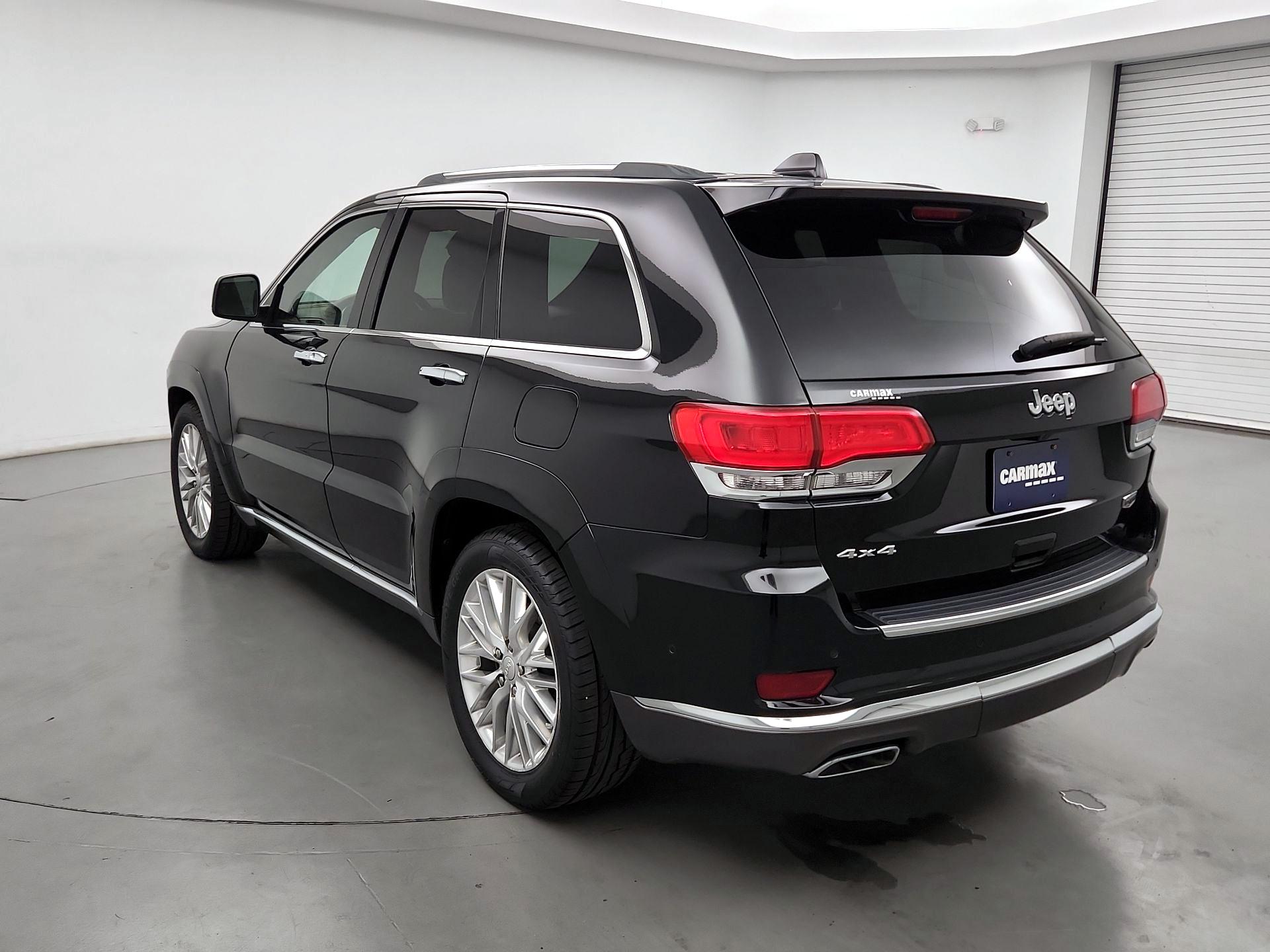 Thumbnail: 2018 Jeep Grand Cherokee - 7