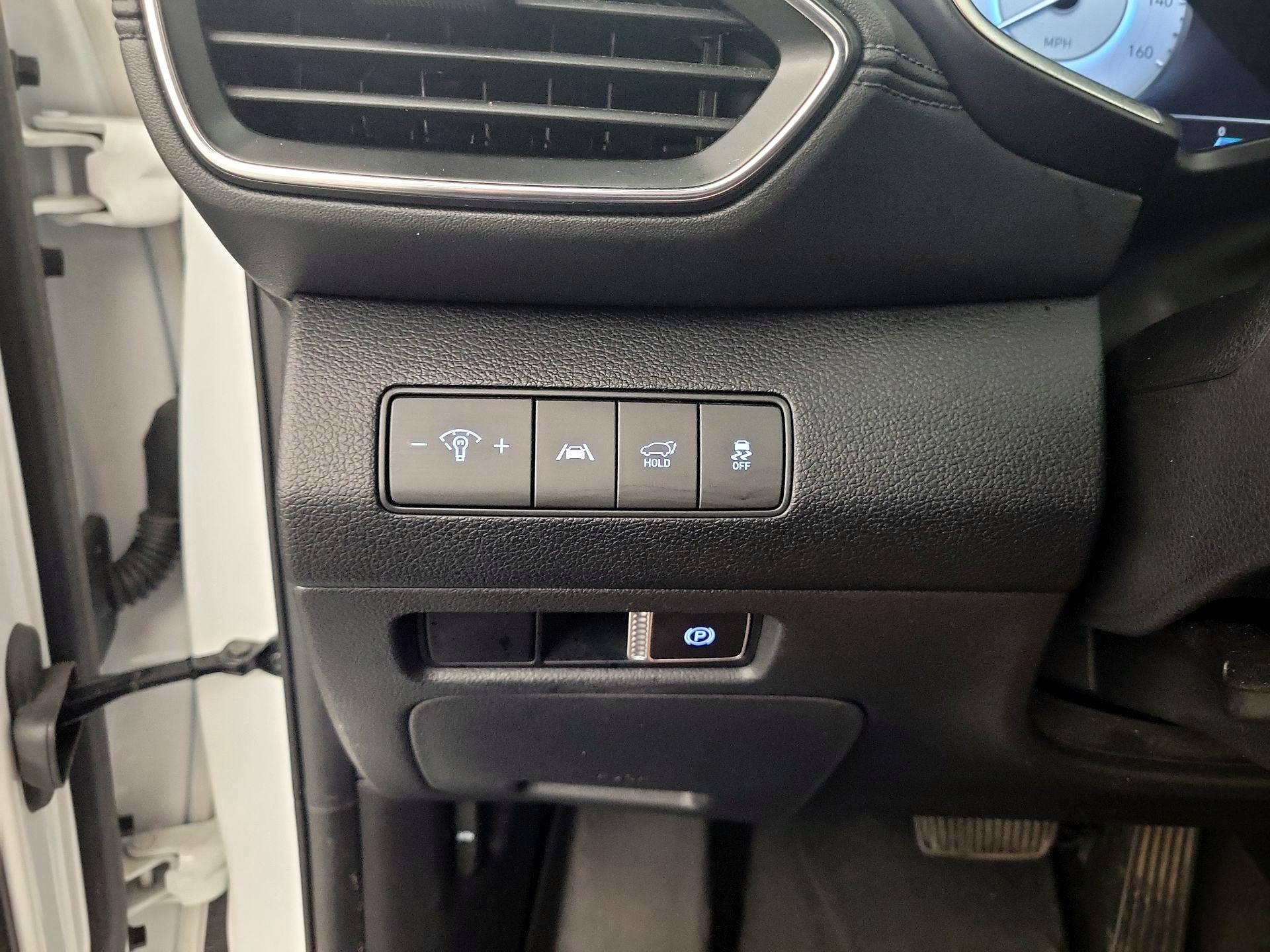 Thumbnail: 2022 Hyundai Santa Fe - 13