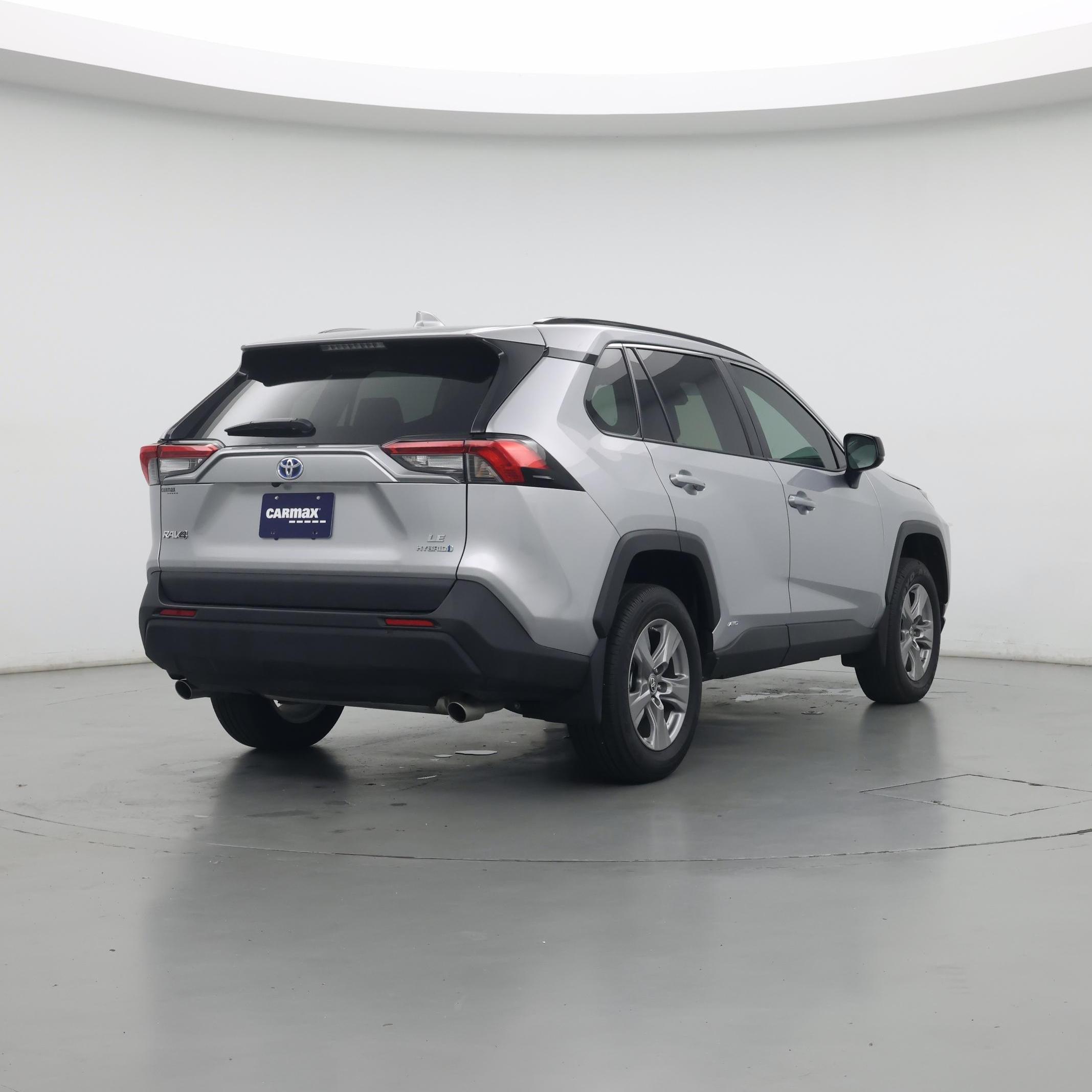 Thumbnail: 2024 Toyota RAV4 - 8