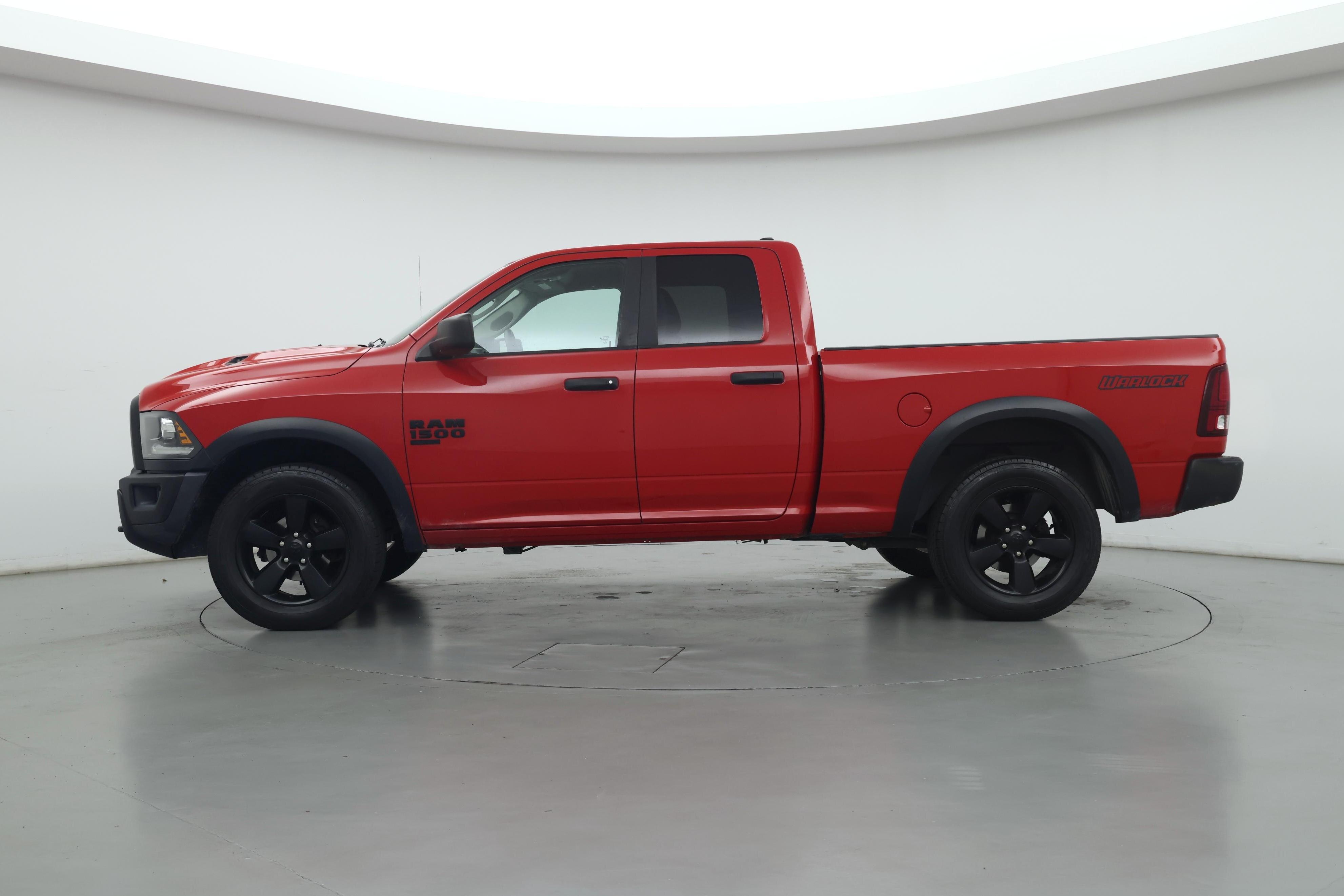 Thumbnail: 2020 RAM 1500 Classic - 3
