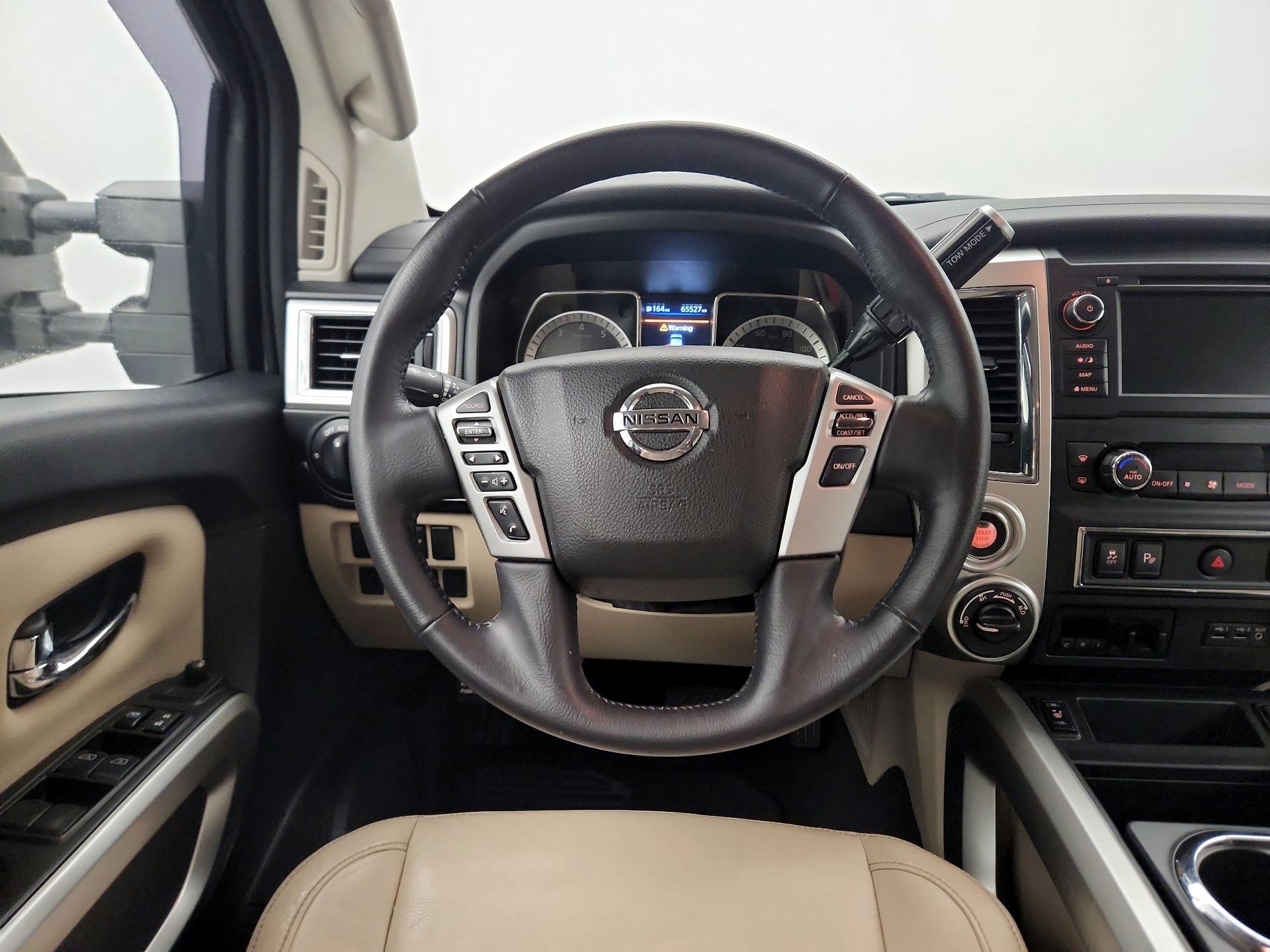 Thumbnail: 2019 Nissan Titan - 10