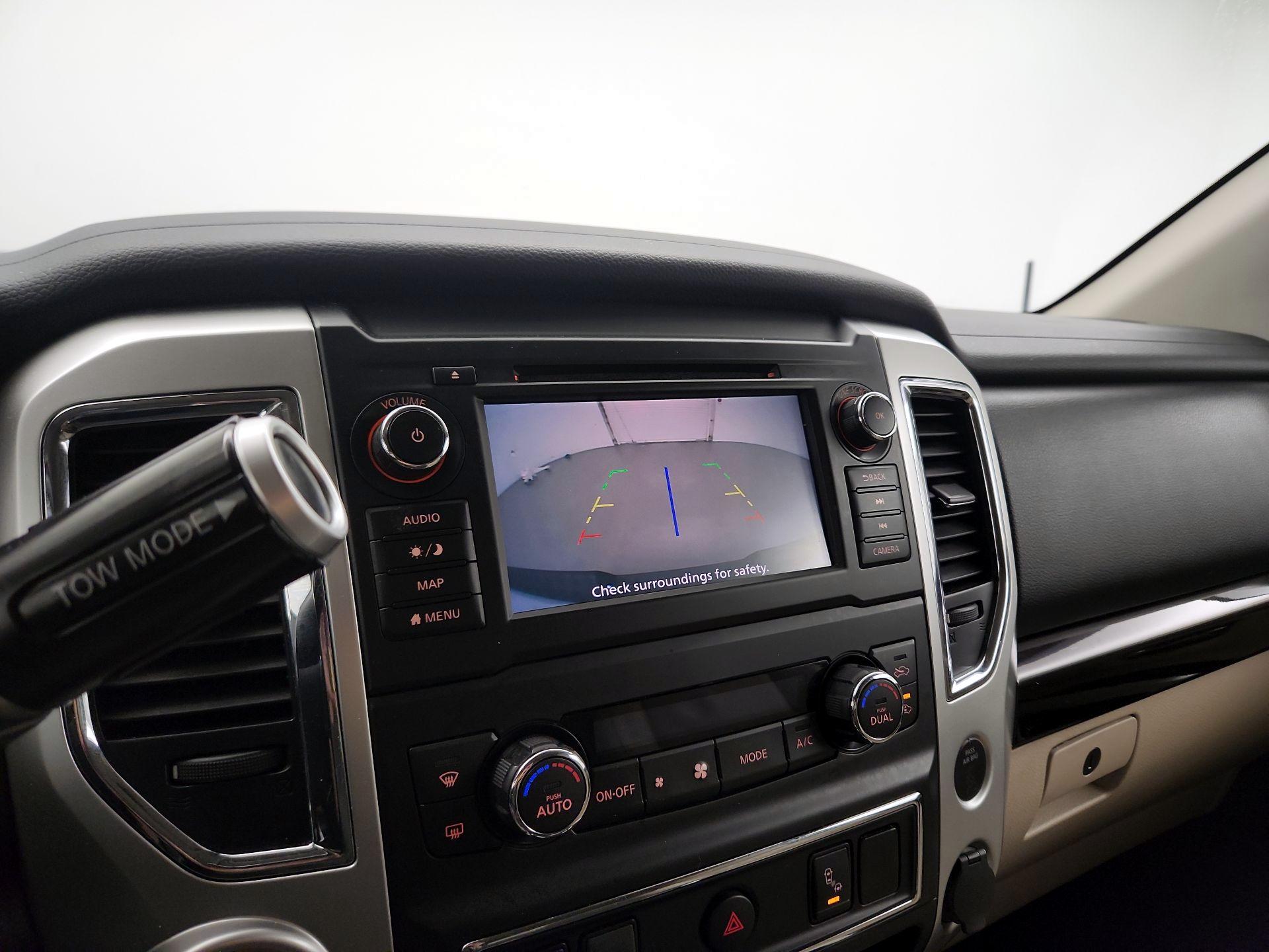 Thumbnail: 2019 Nissan Titan - 15
