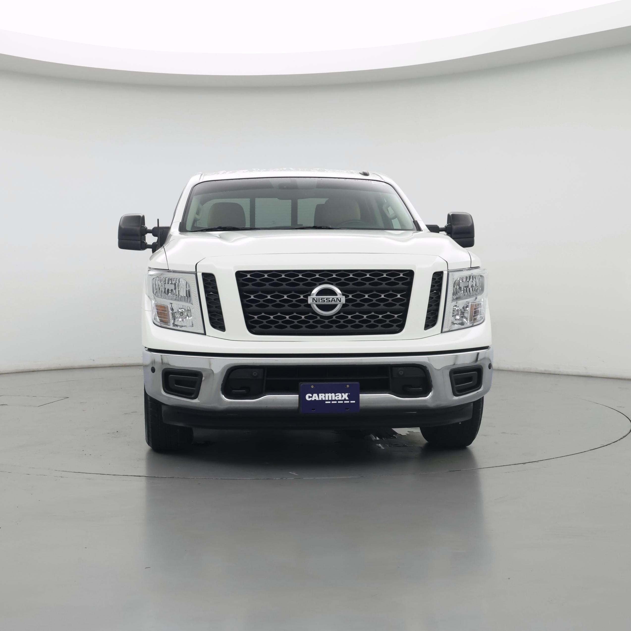 Thumbnail: 2019 Nissan Titan - 5