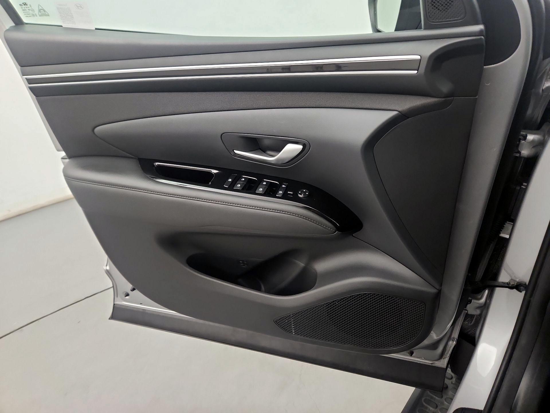 Thumbnail: 2024 Hyundai Tucson - 12