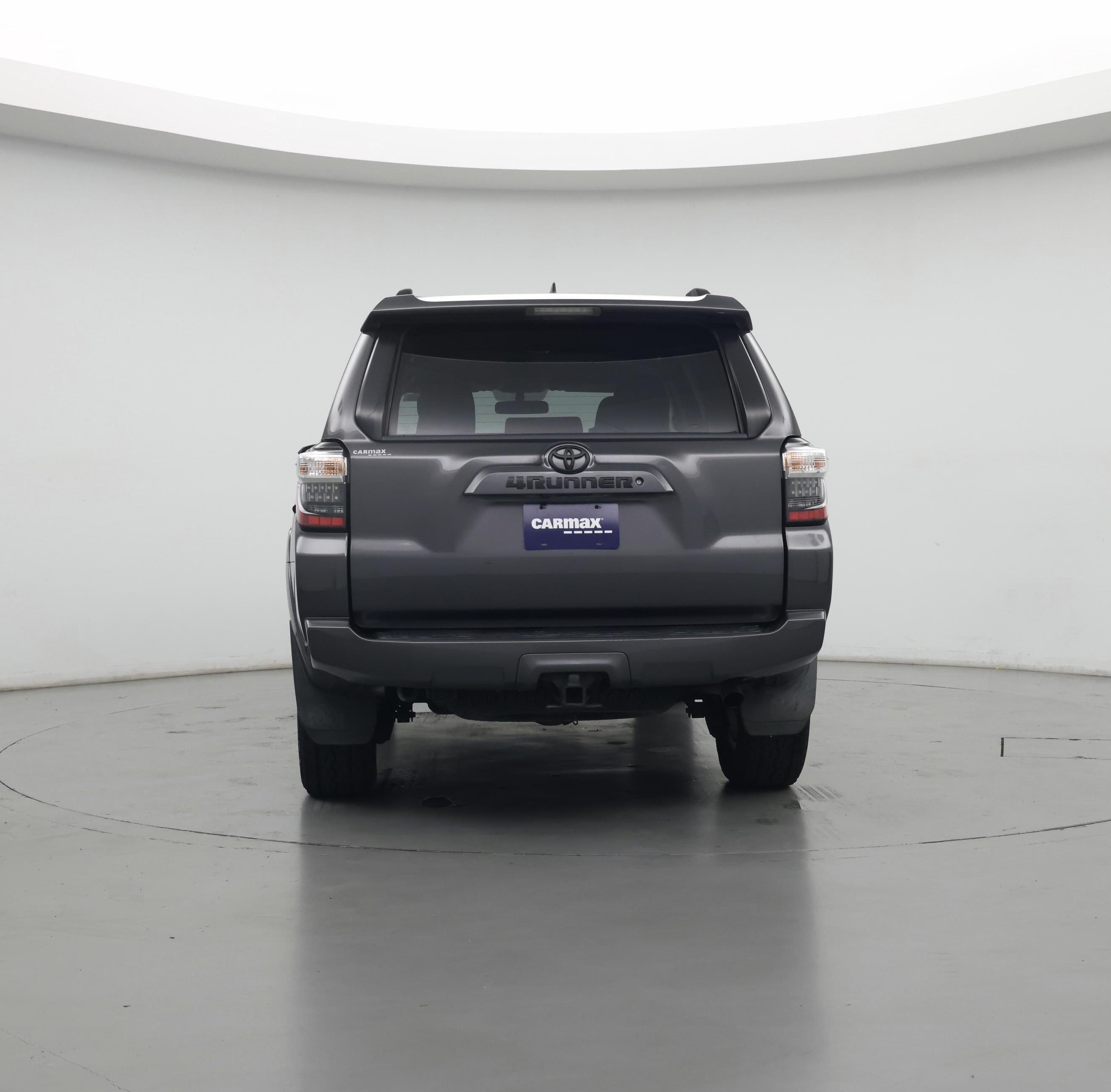 Thumbnail: 2016 Toyota 4Runner - 6