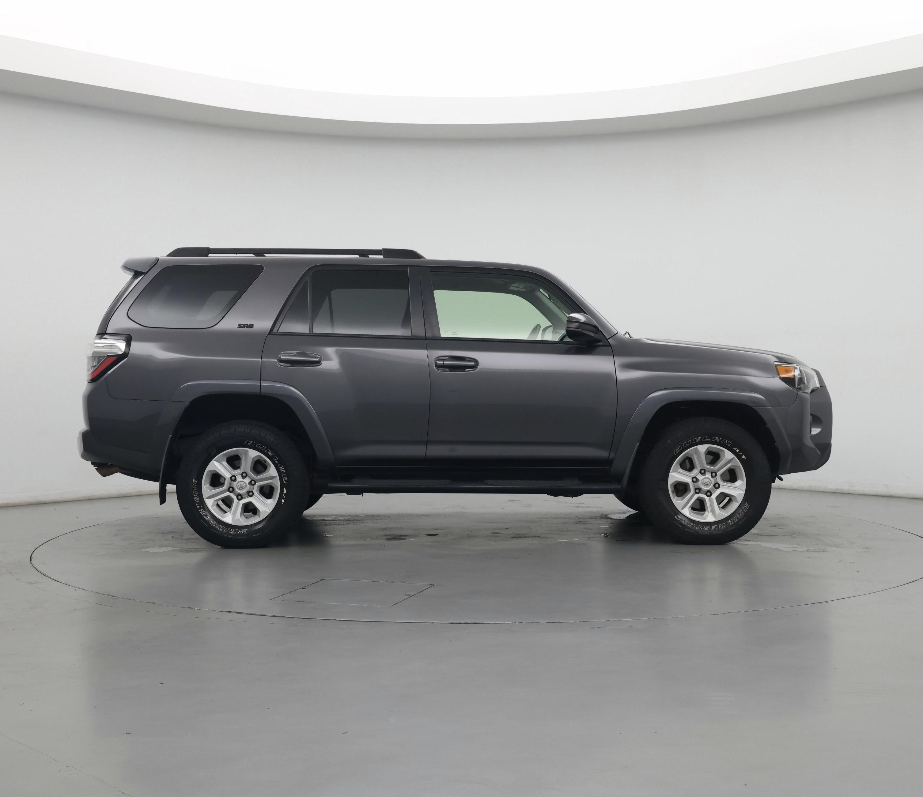Thumbnail: 2016 Toyota 4Runner - 7
