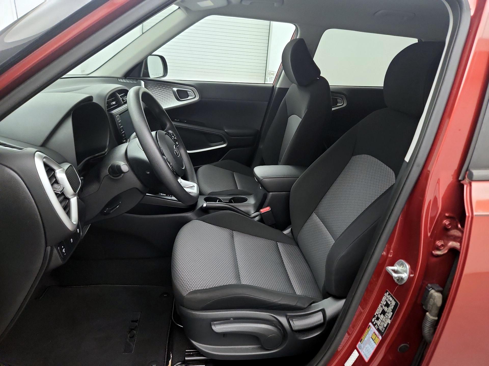 Thumbnail: 2020 Kia Soul - 11
