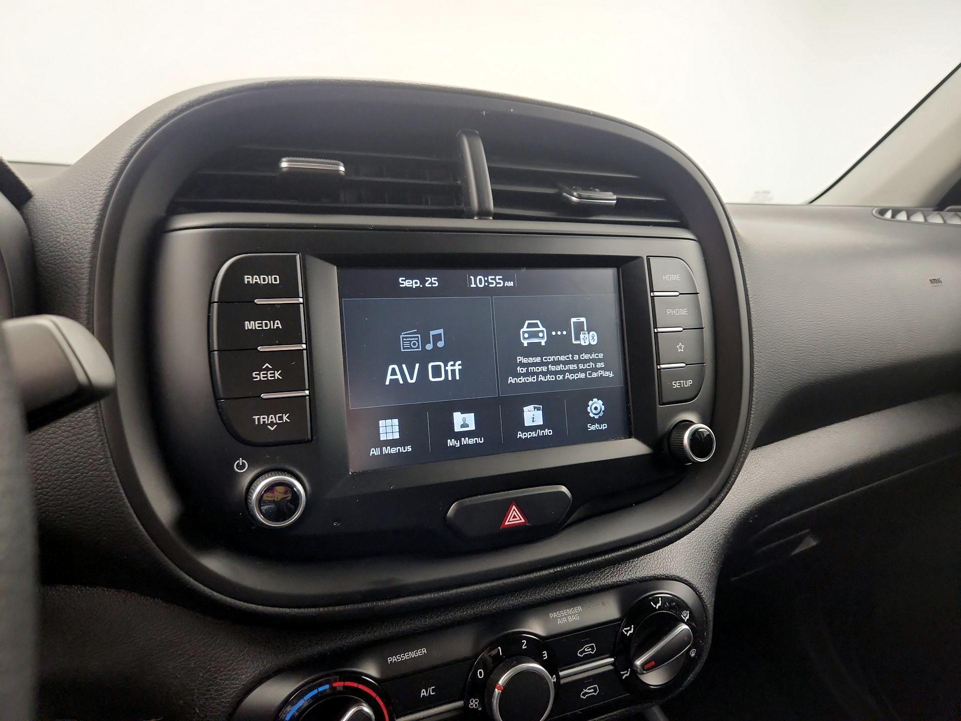 Thumbnail: 2020 Kia Soul - 14