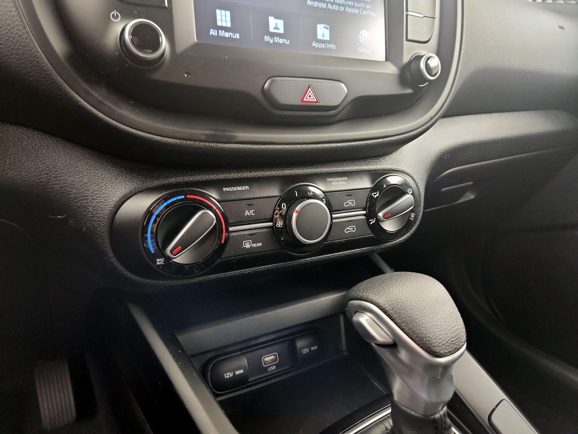 Thumbnail: 2020 Kia Soul - 15