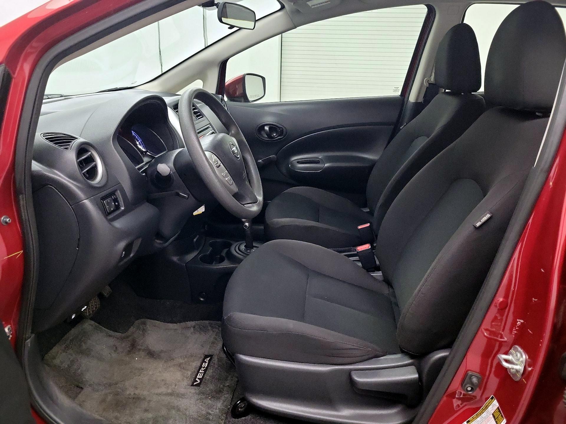 Thumbnail: 2017 Nissan Versa Note - 11