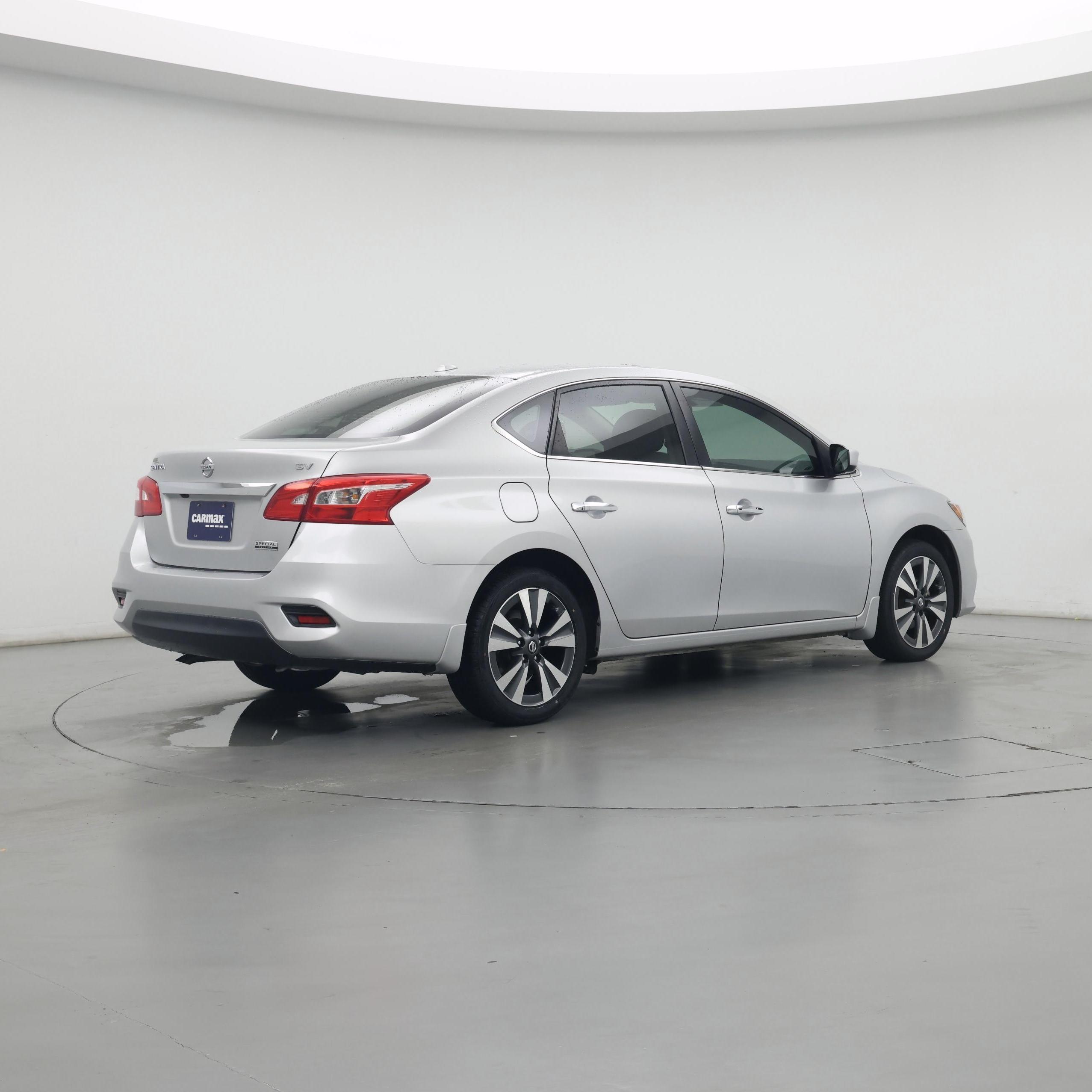 Thumbnail: 2019 Nissan Sentra - 8