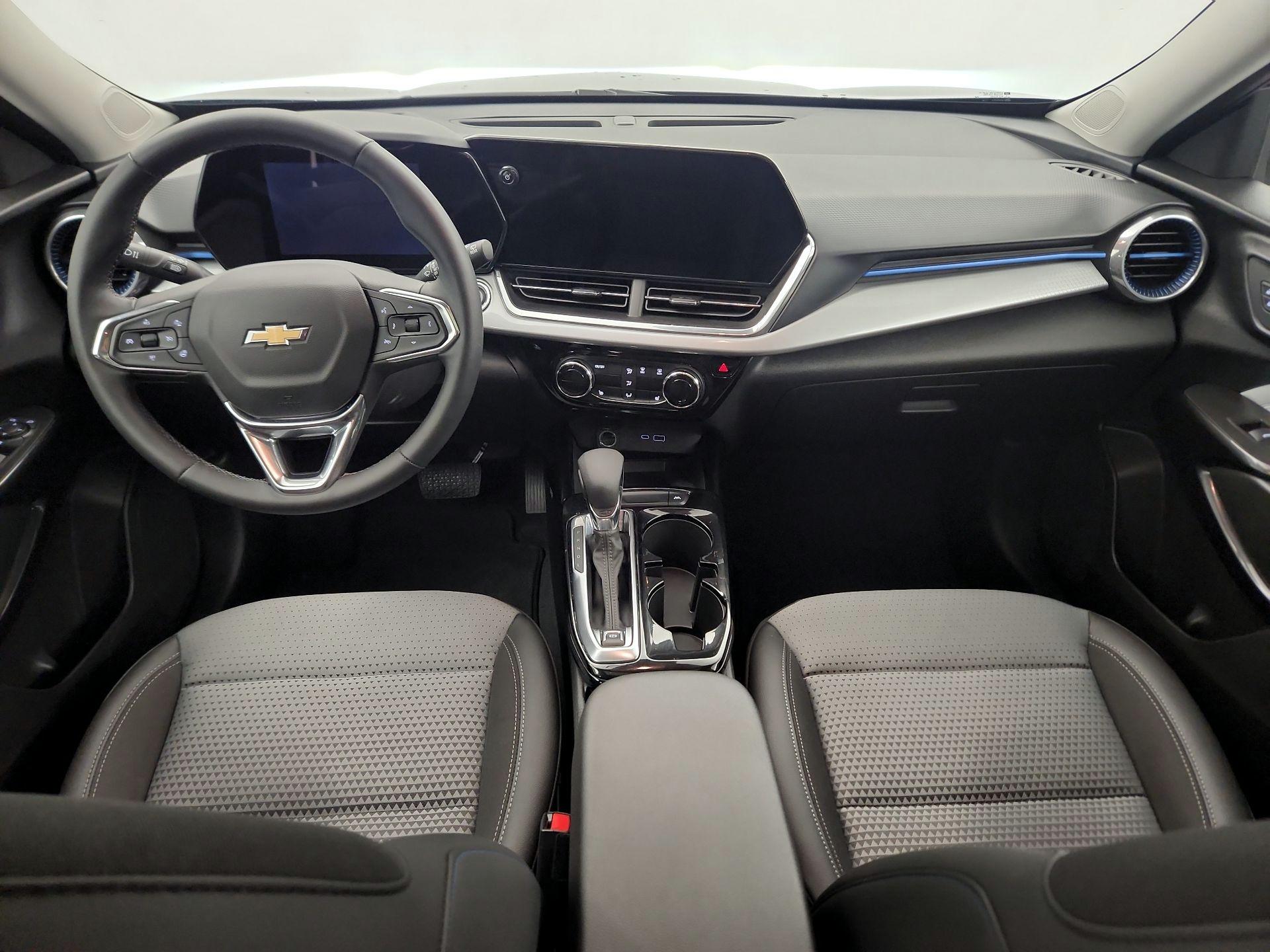 Thumbnail: 2024 Chevrolet Trax - 9