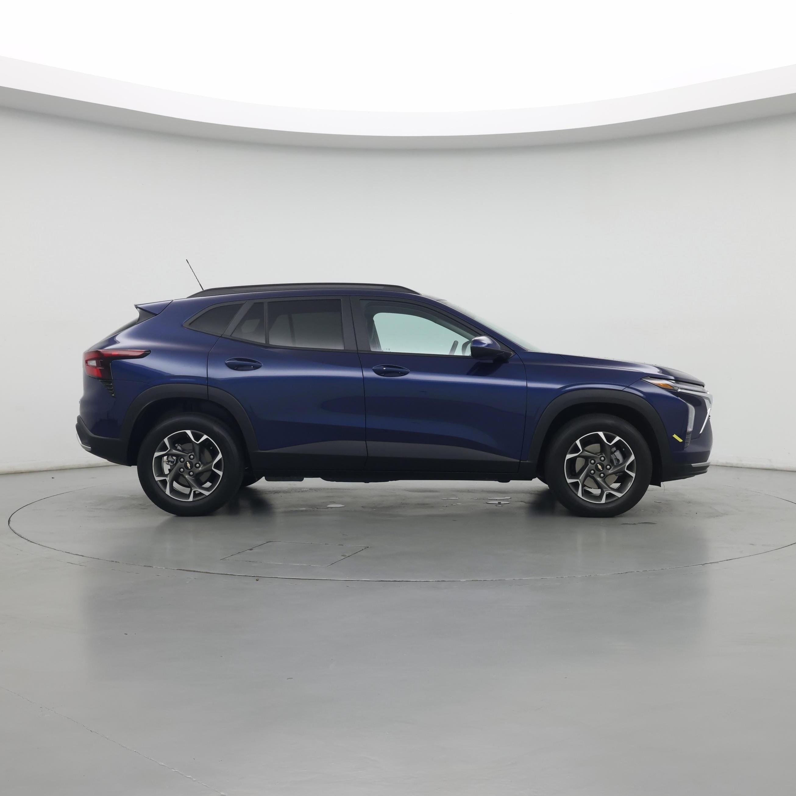 Thumbnail: 2024 Chevrolet Trax - 7