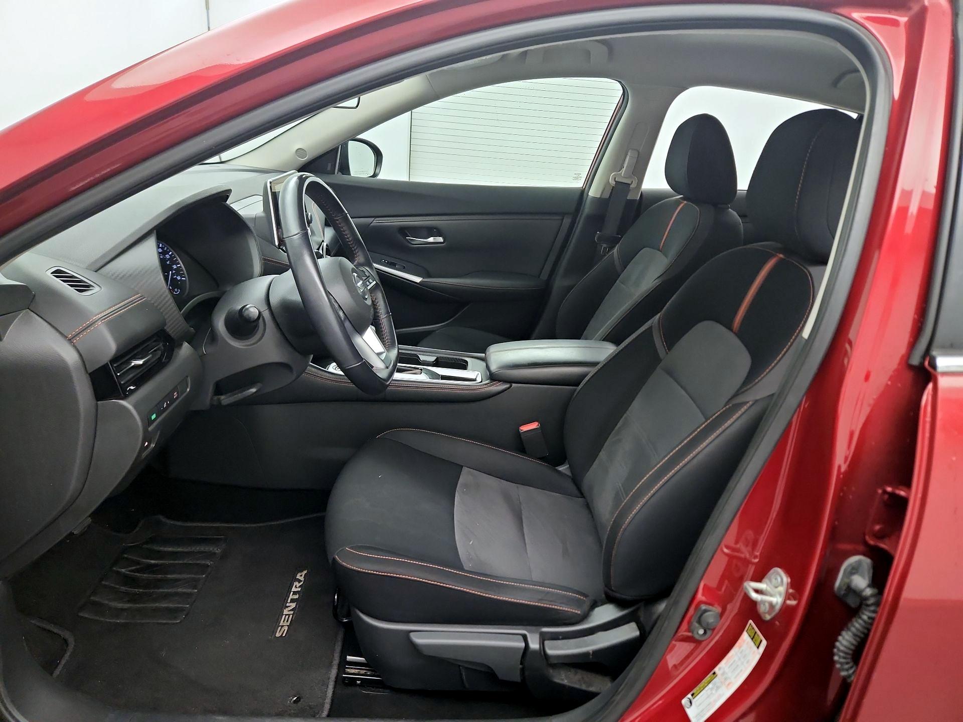 Thumbnail: 2021 Nissan Sentra - 11