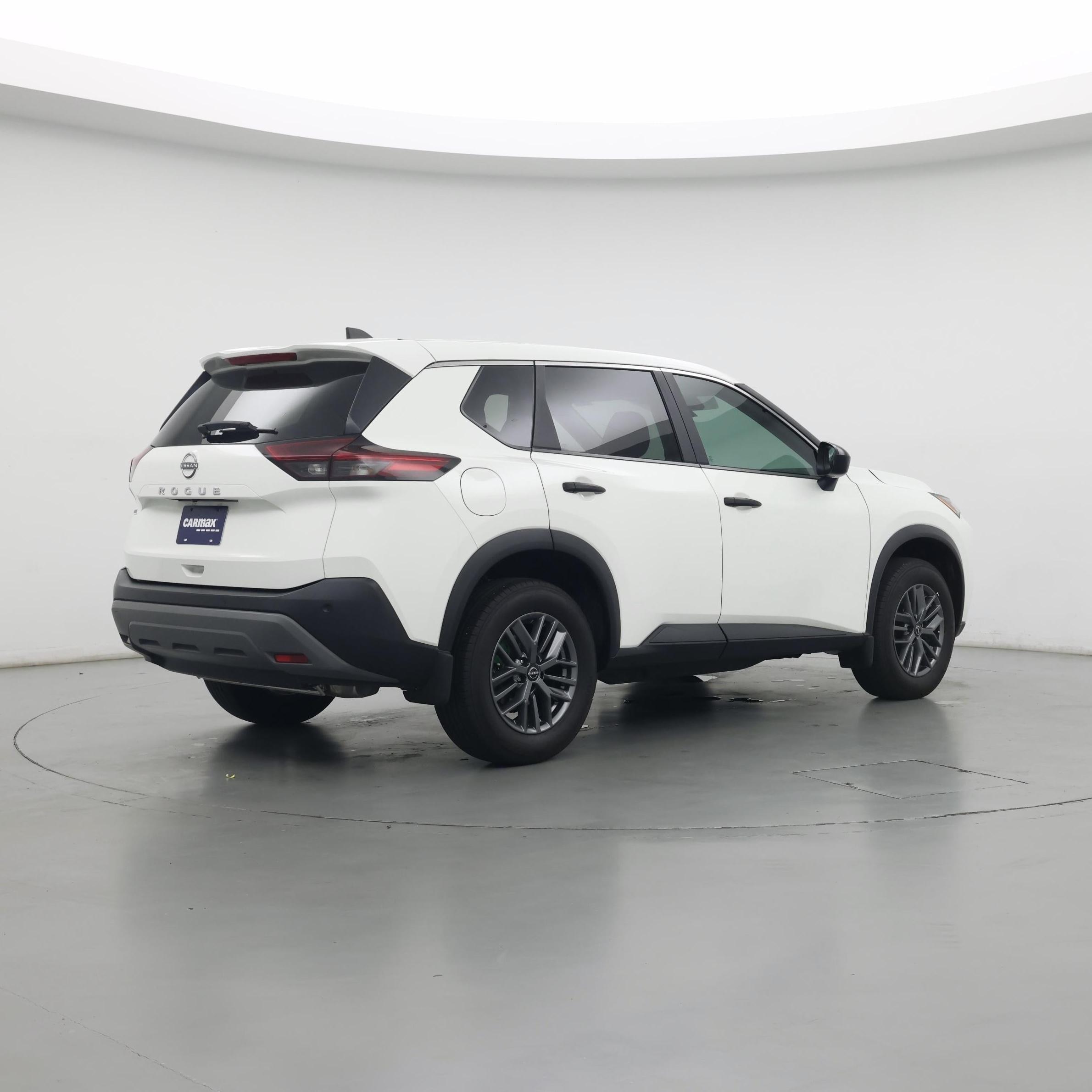 Thumbnail: 2023 Nissan Rogue - 8