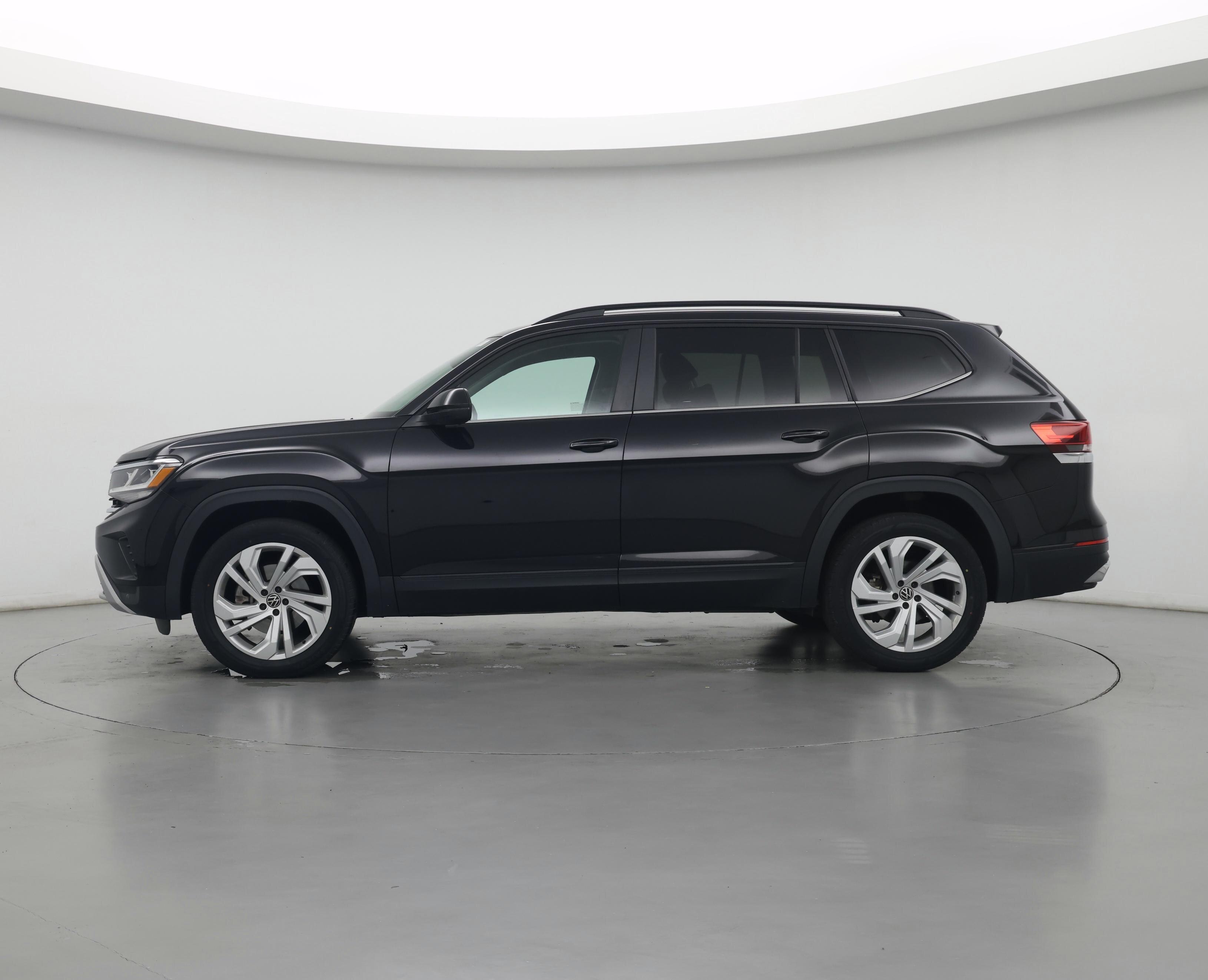 Thumbnail: 2021 Volkswagen Atlas - 3