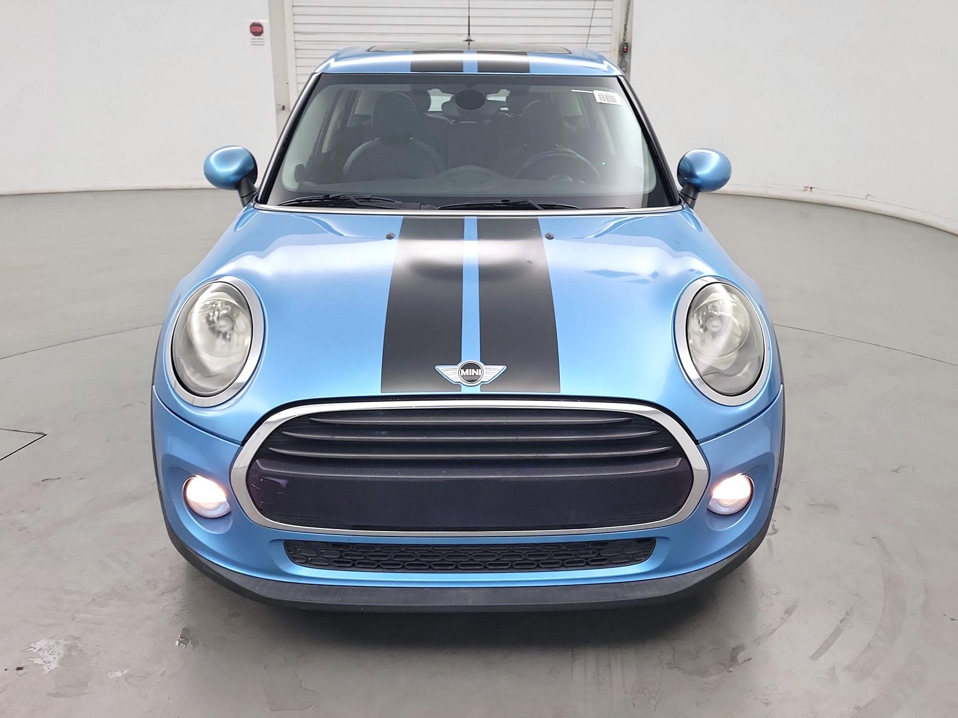 Thumbnail: 2016 MINI Cooper Hardtop - 2