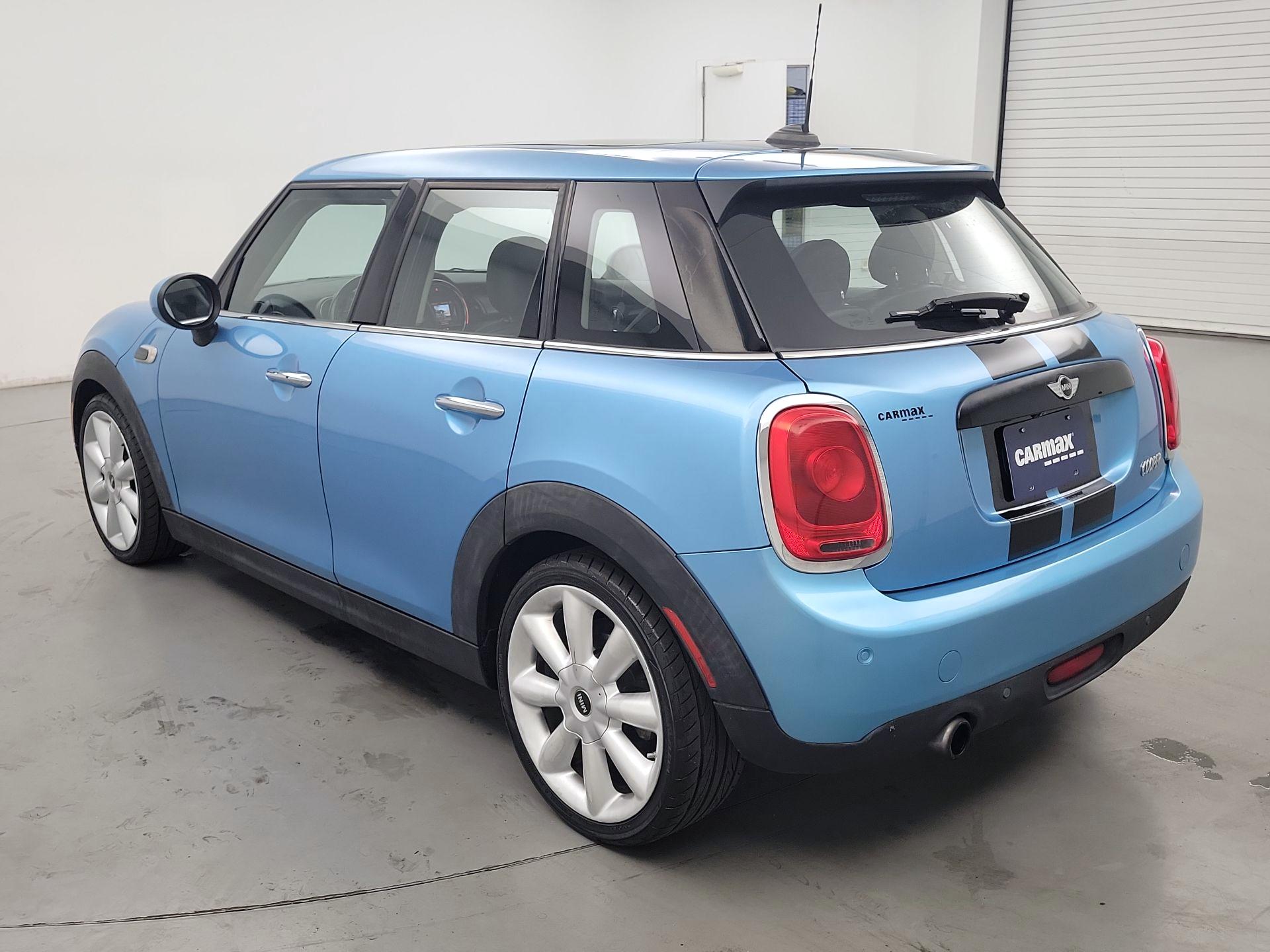 Thumbnail: 2016 MINI Cooper Hardtop - 7