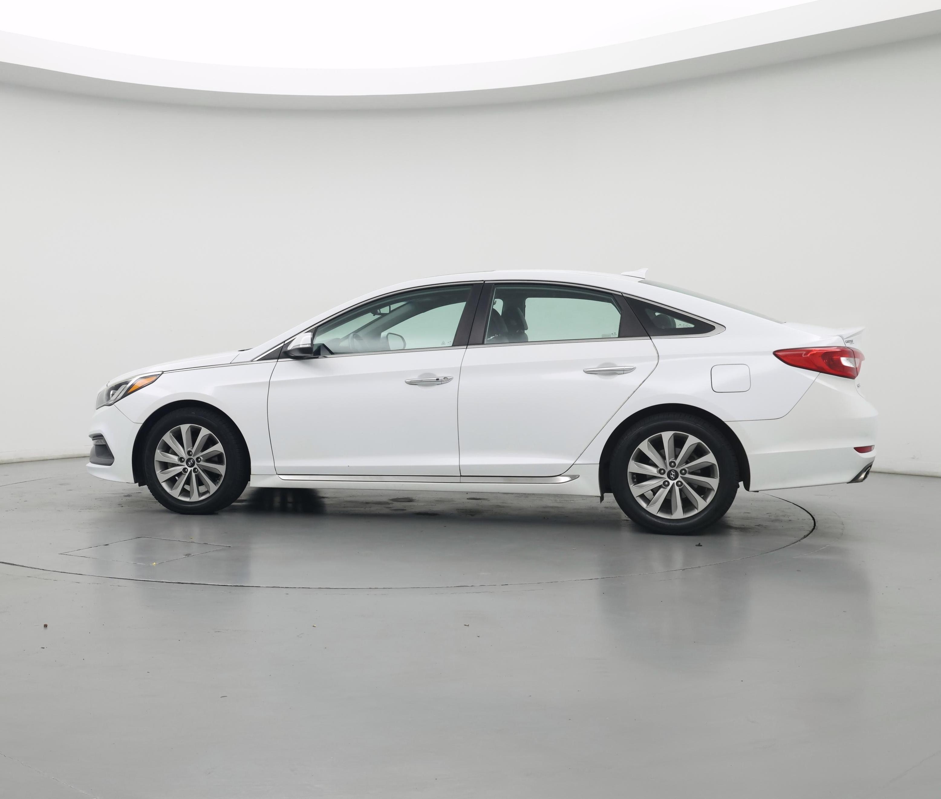 Thumbnail: 2017 Hyundai Sonata - 4