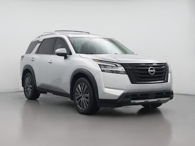 Gray 2024 Nissan Pathfinder SL