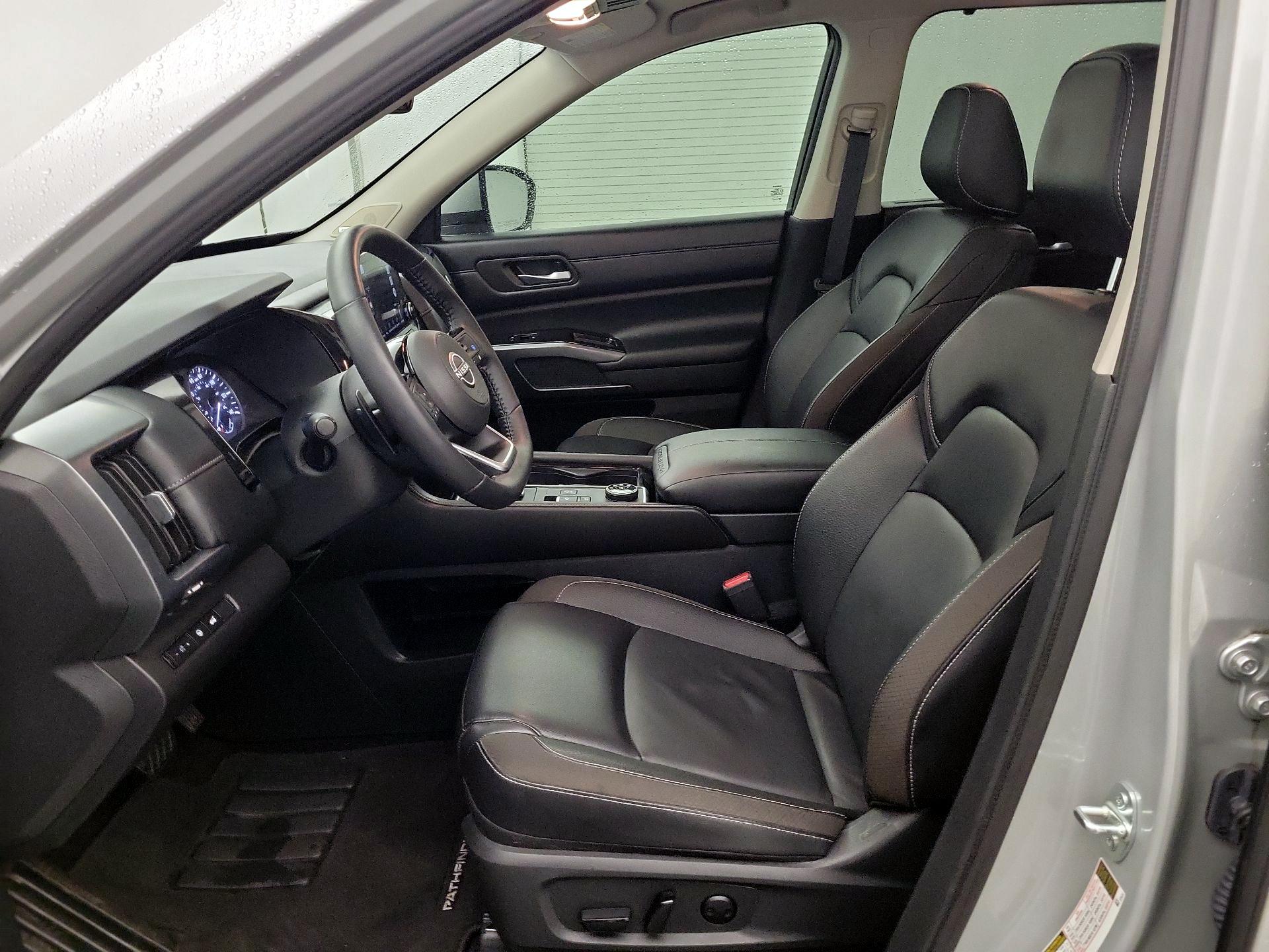 Thumbnail: 2024 Nissan Pathfinder - 11