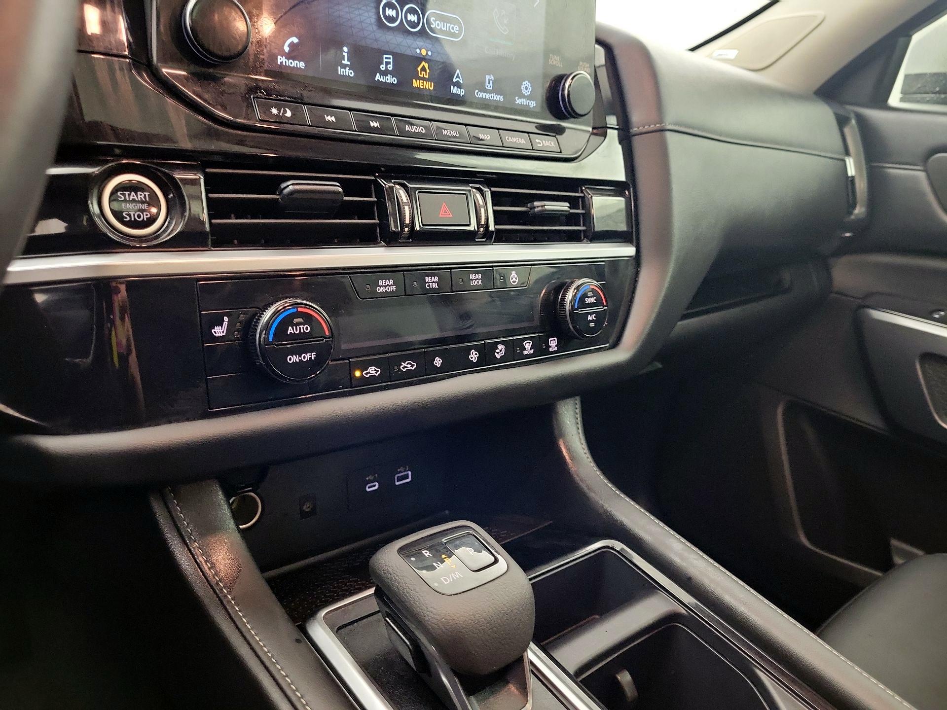 Thumbnail: 2024 Nissan Pathfinder - 17