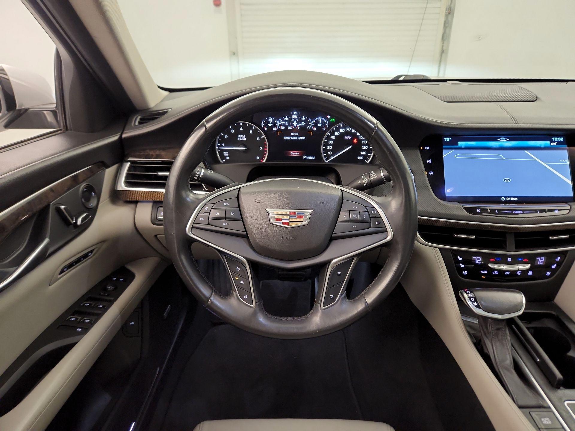 Thumbnail: 2018 Cadillac CT6 - 10