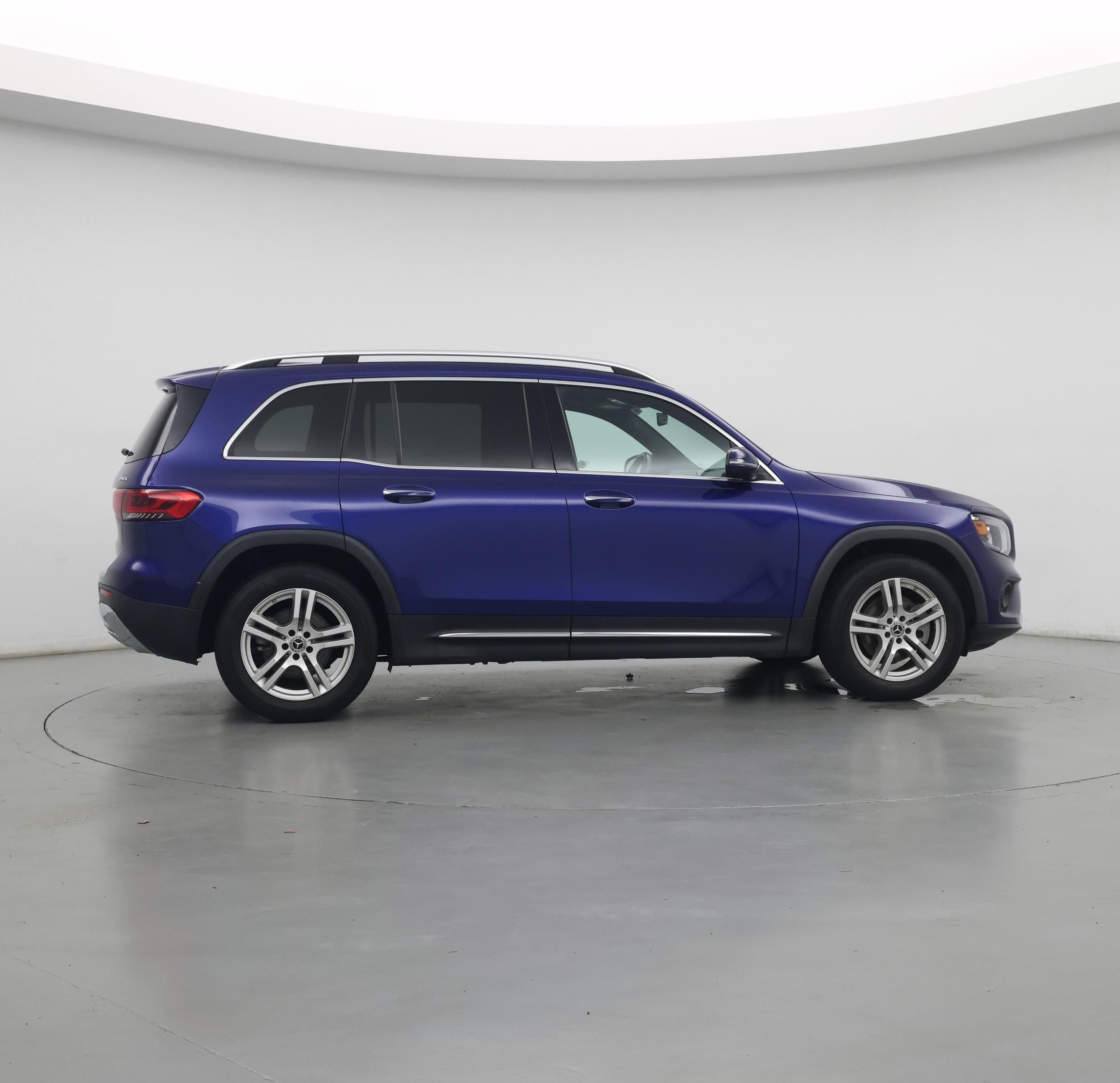 Thumbnail: 2021 Mercedes-Benz GLB - 2