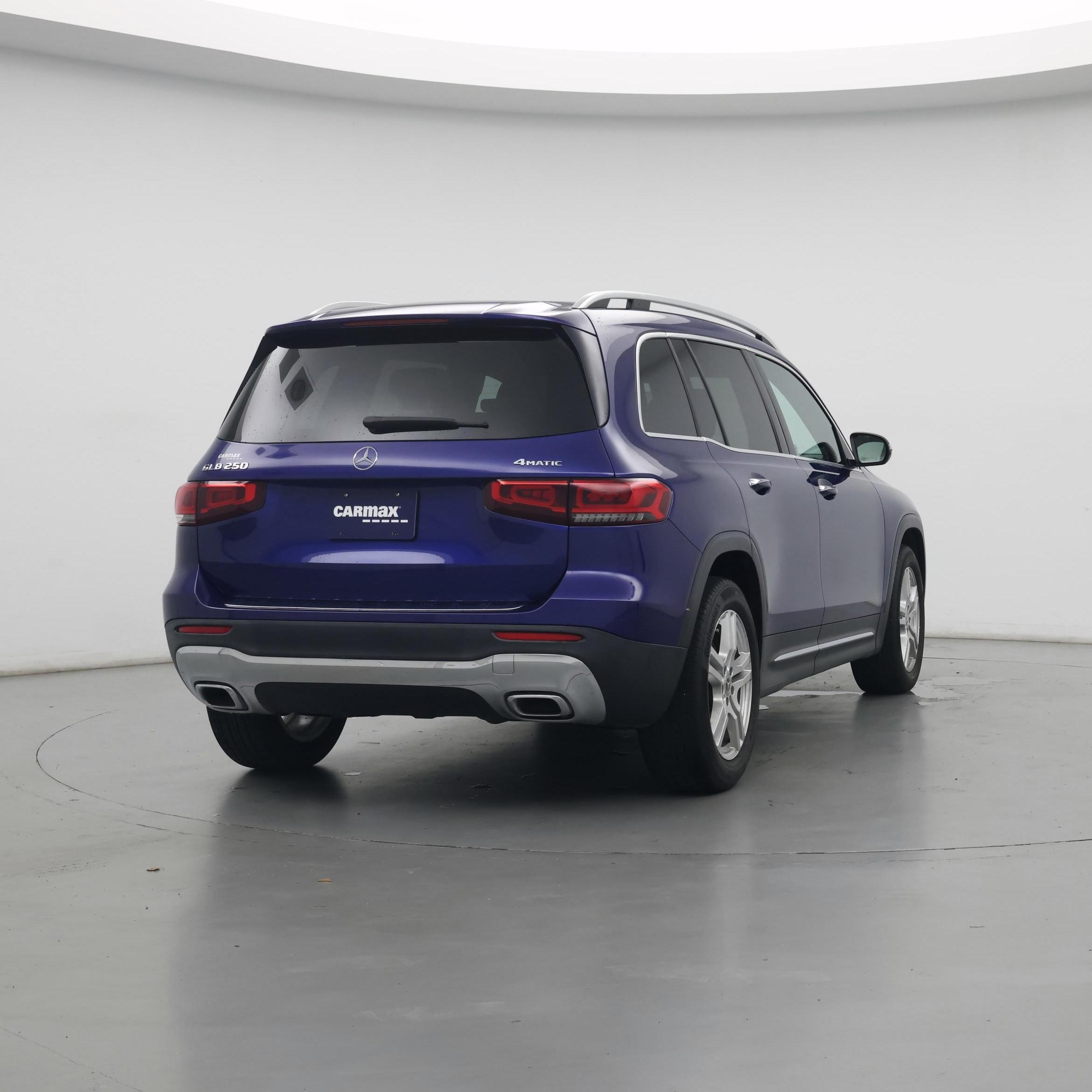 Thumbnail: 2021 Mercedes-Benz GLB - 3
