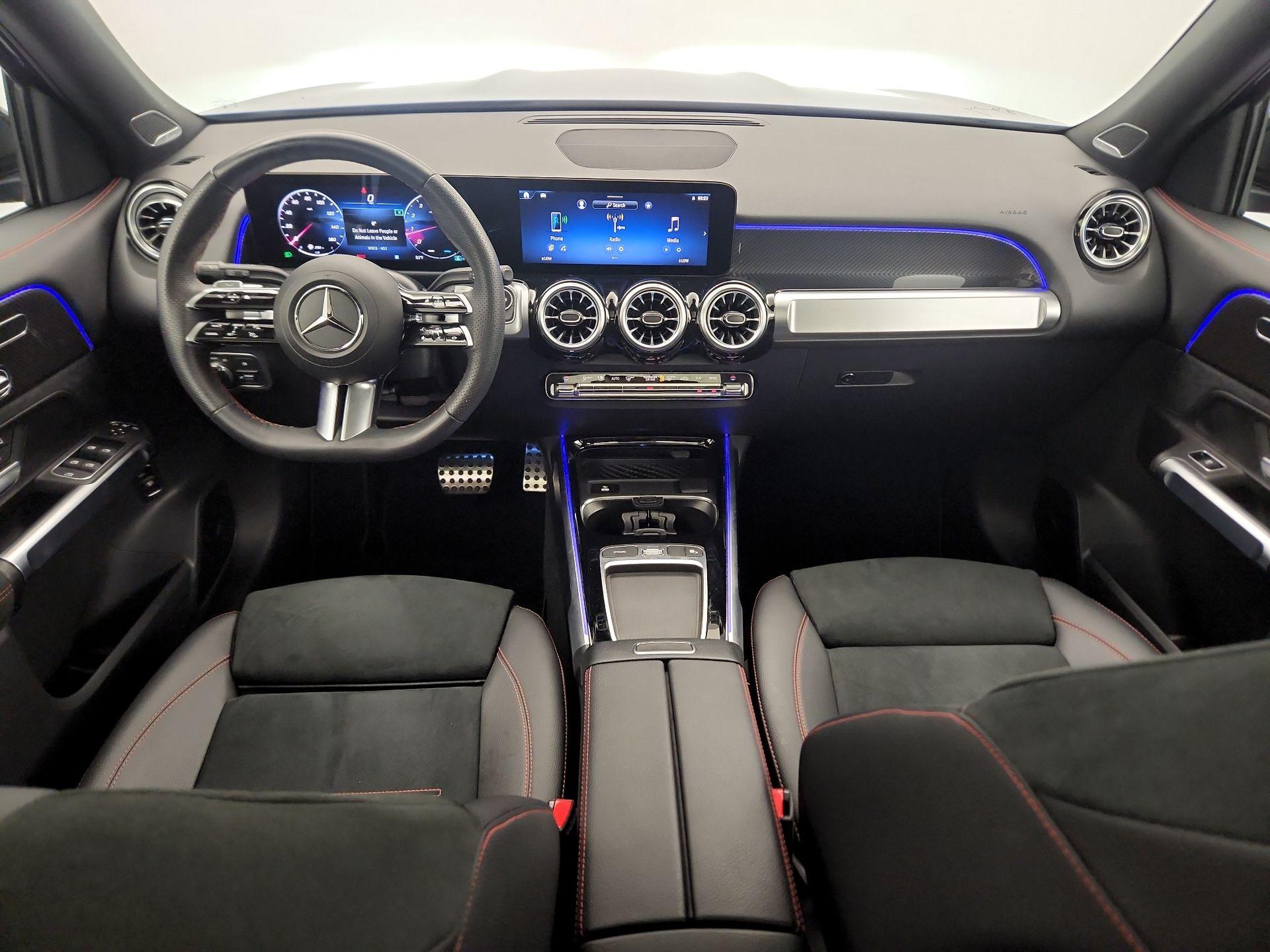 Thumbnail: 2024 Mercedes-Benz GLB - 9