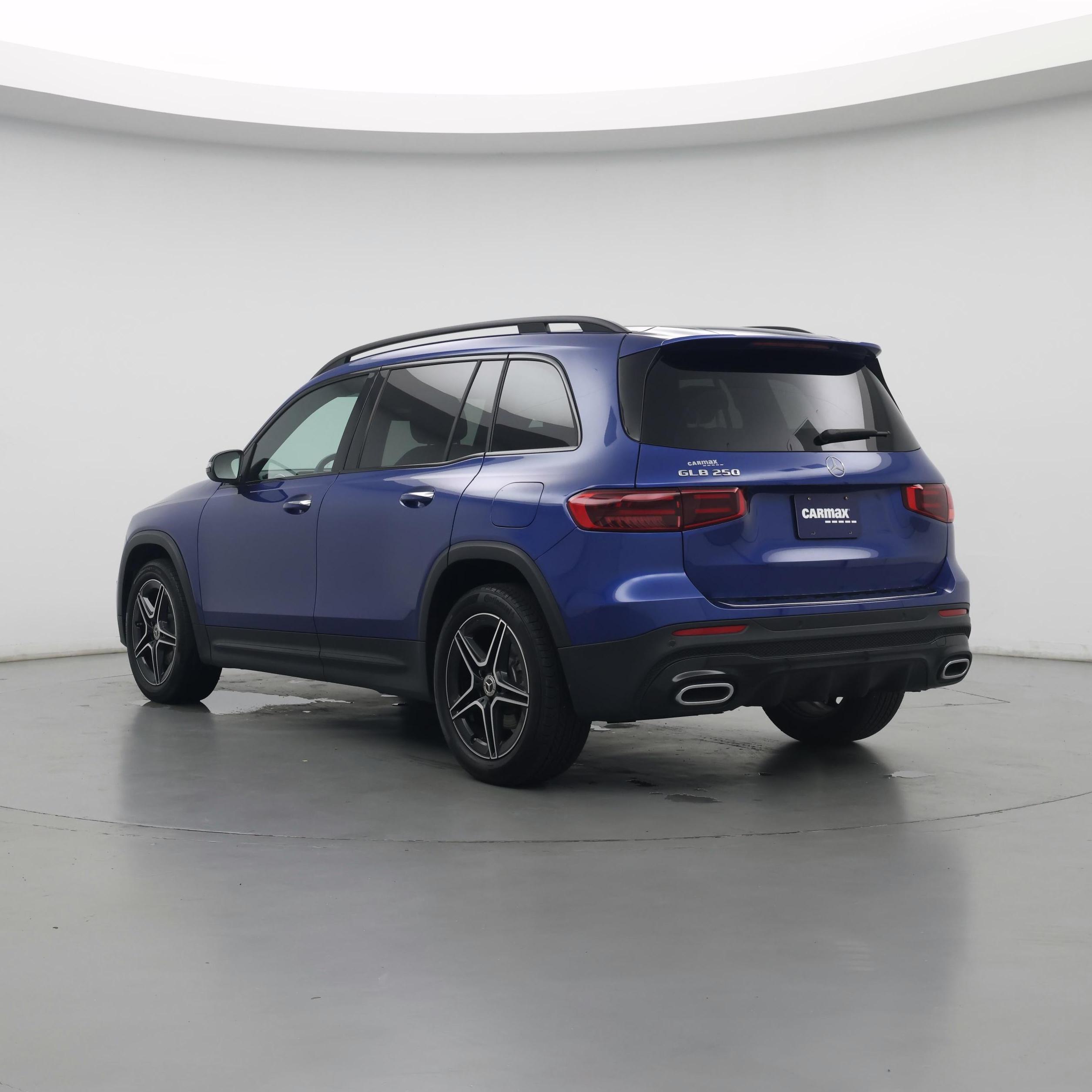 Thumbnail: 2024 Mercedes-Benz GLB - 2