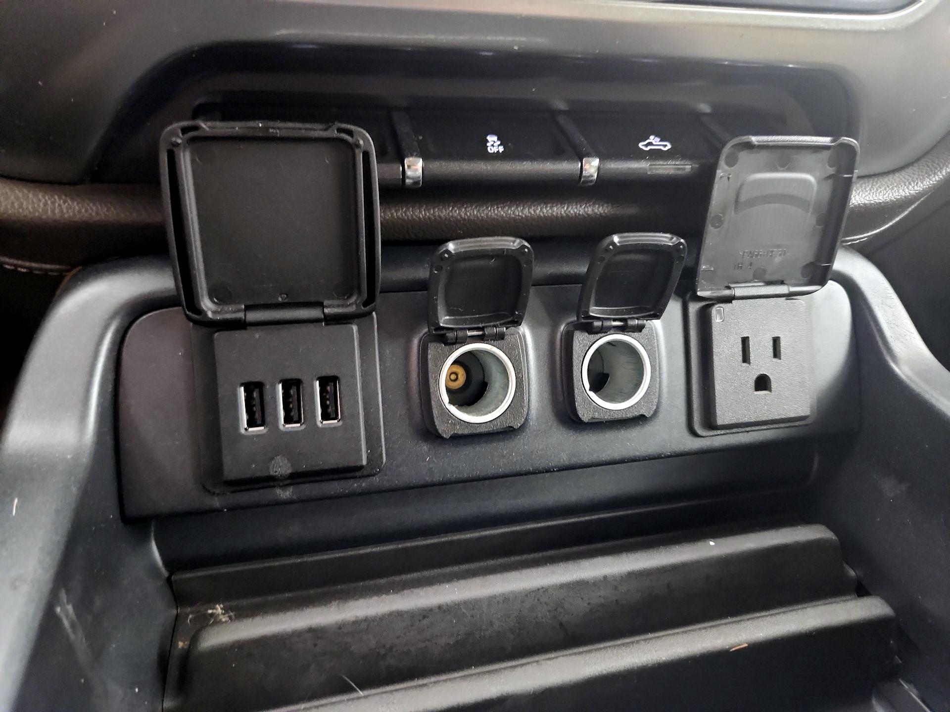 Thumbnail: 2014 Chevrolet Silverado 1500 - 18