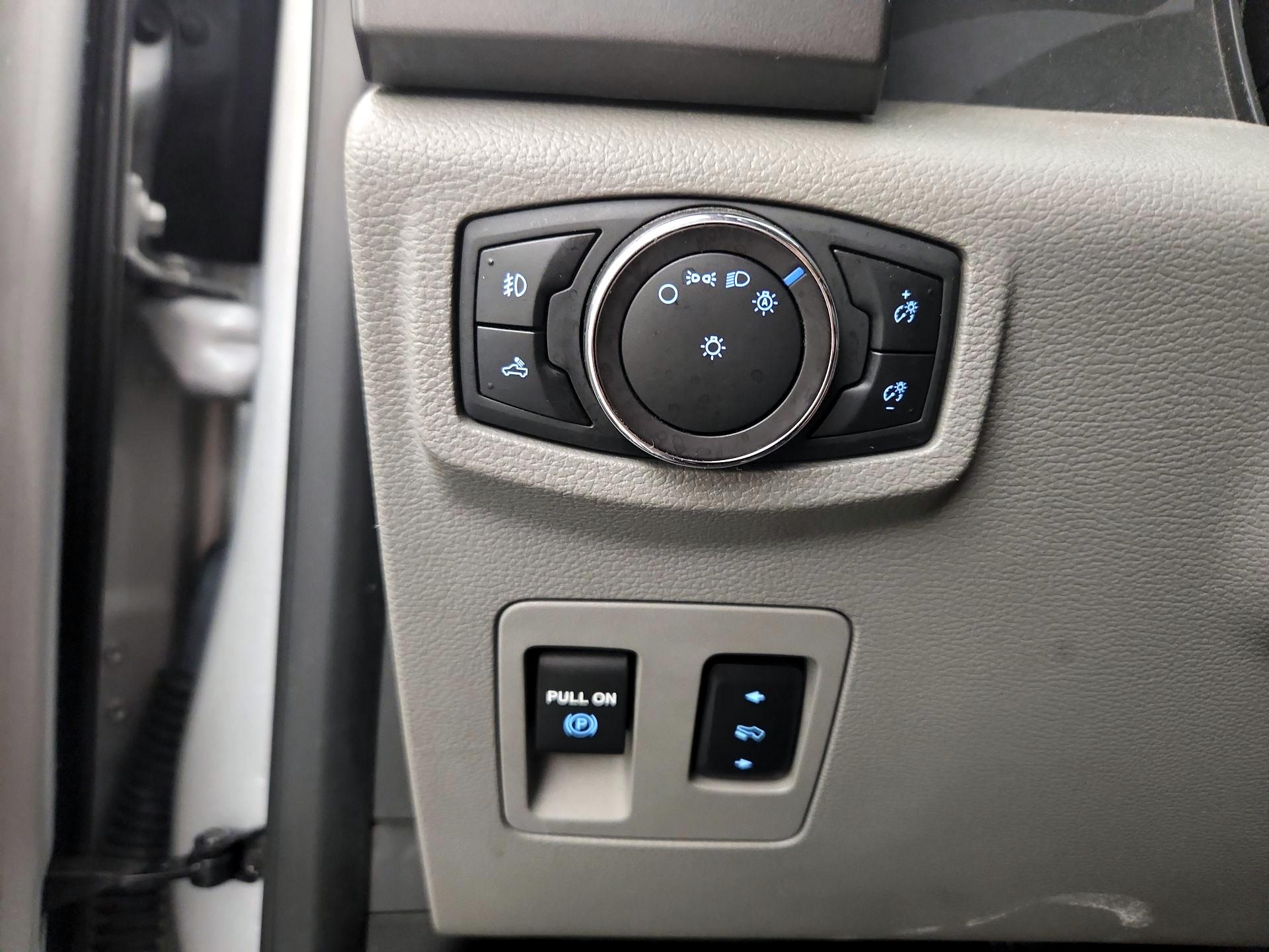 Thumbnail: 2019 Ford F-150 - 13
