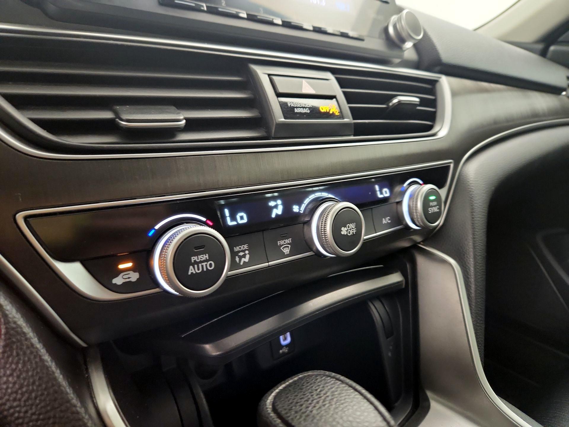 Thumbnail: 2019 Honda Accord - 16