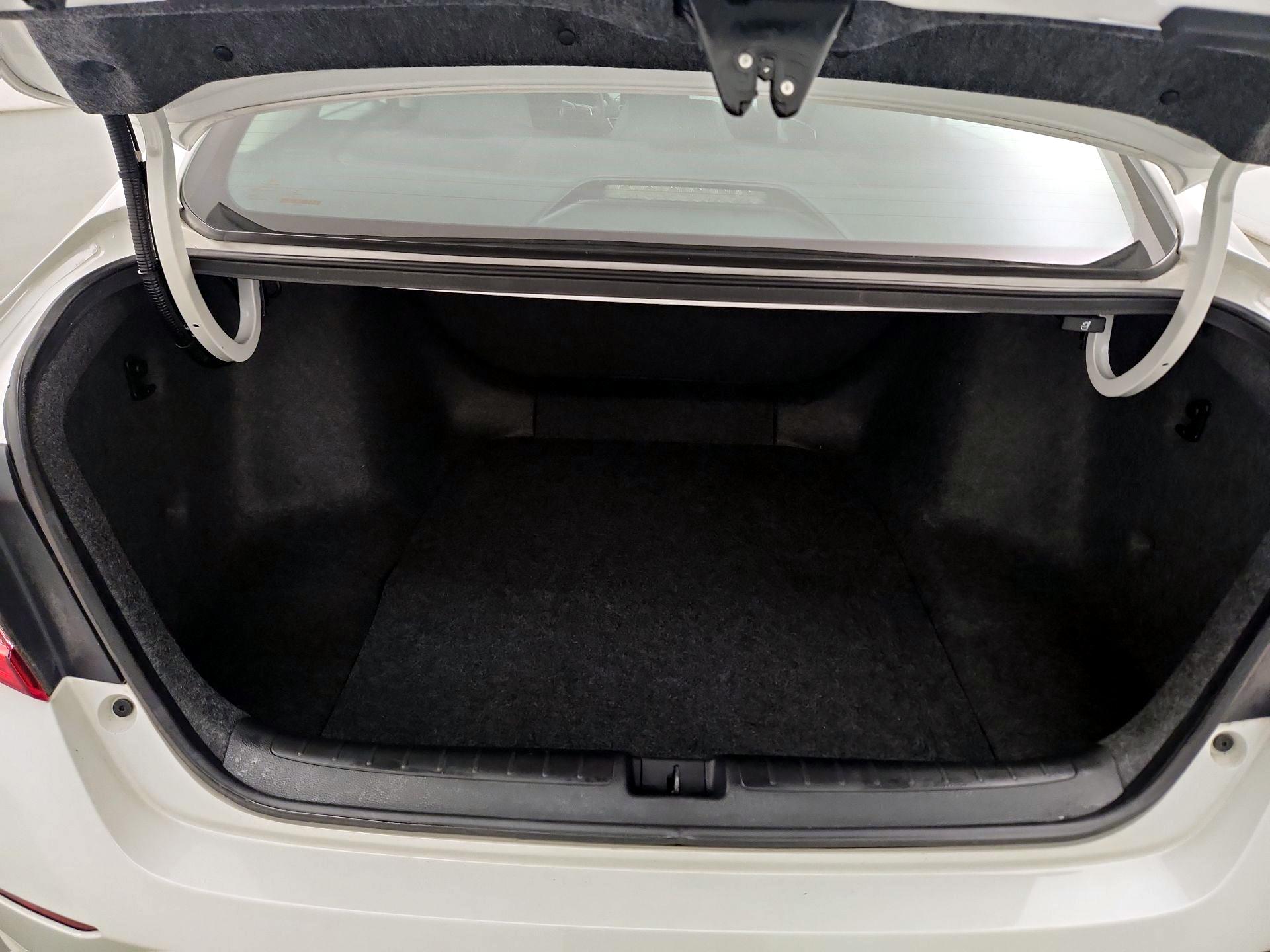Thumbnail: 2019 Honda Accord - 20