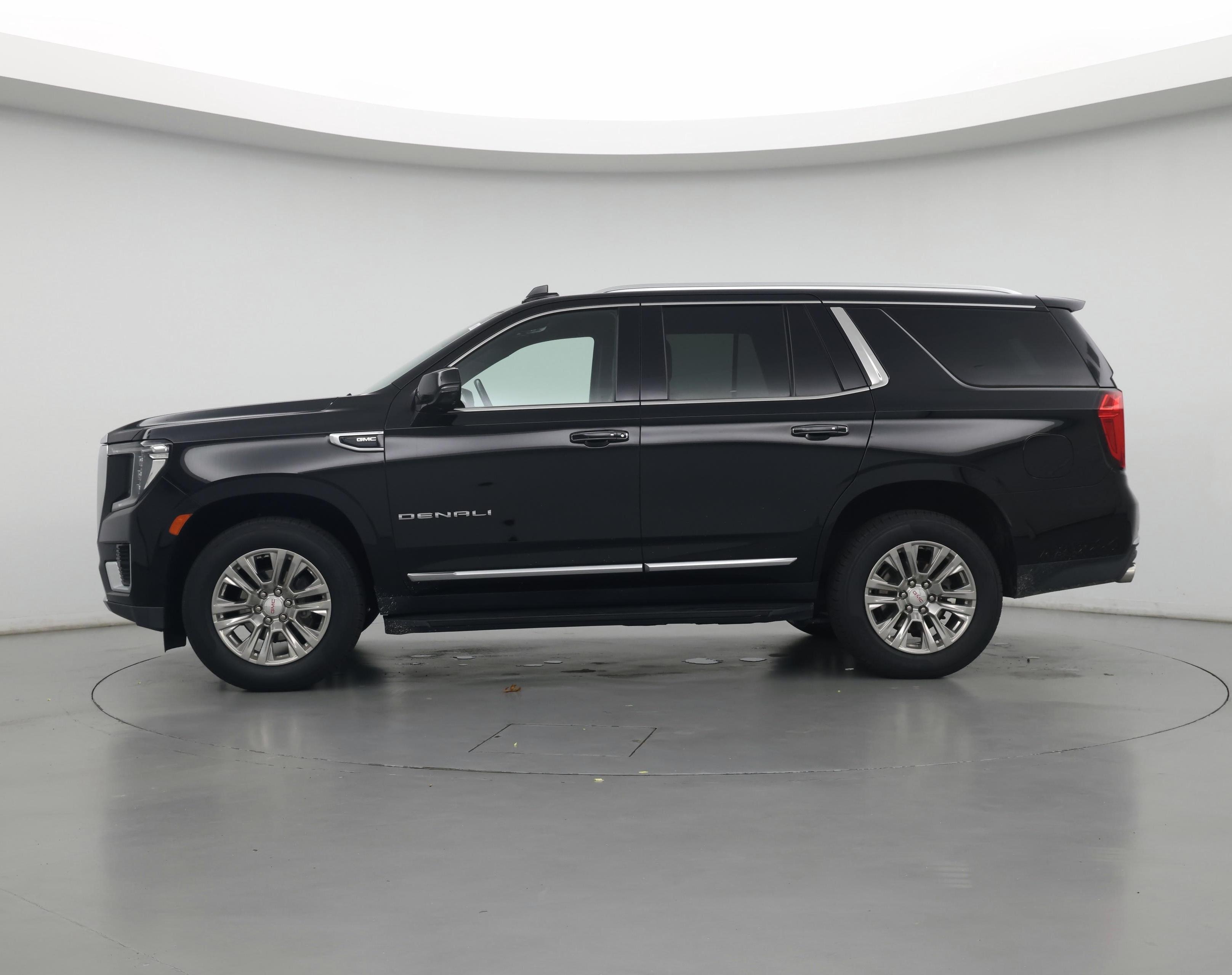 Thumbnail: 2021 GMC Yukon - 3