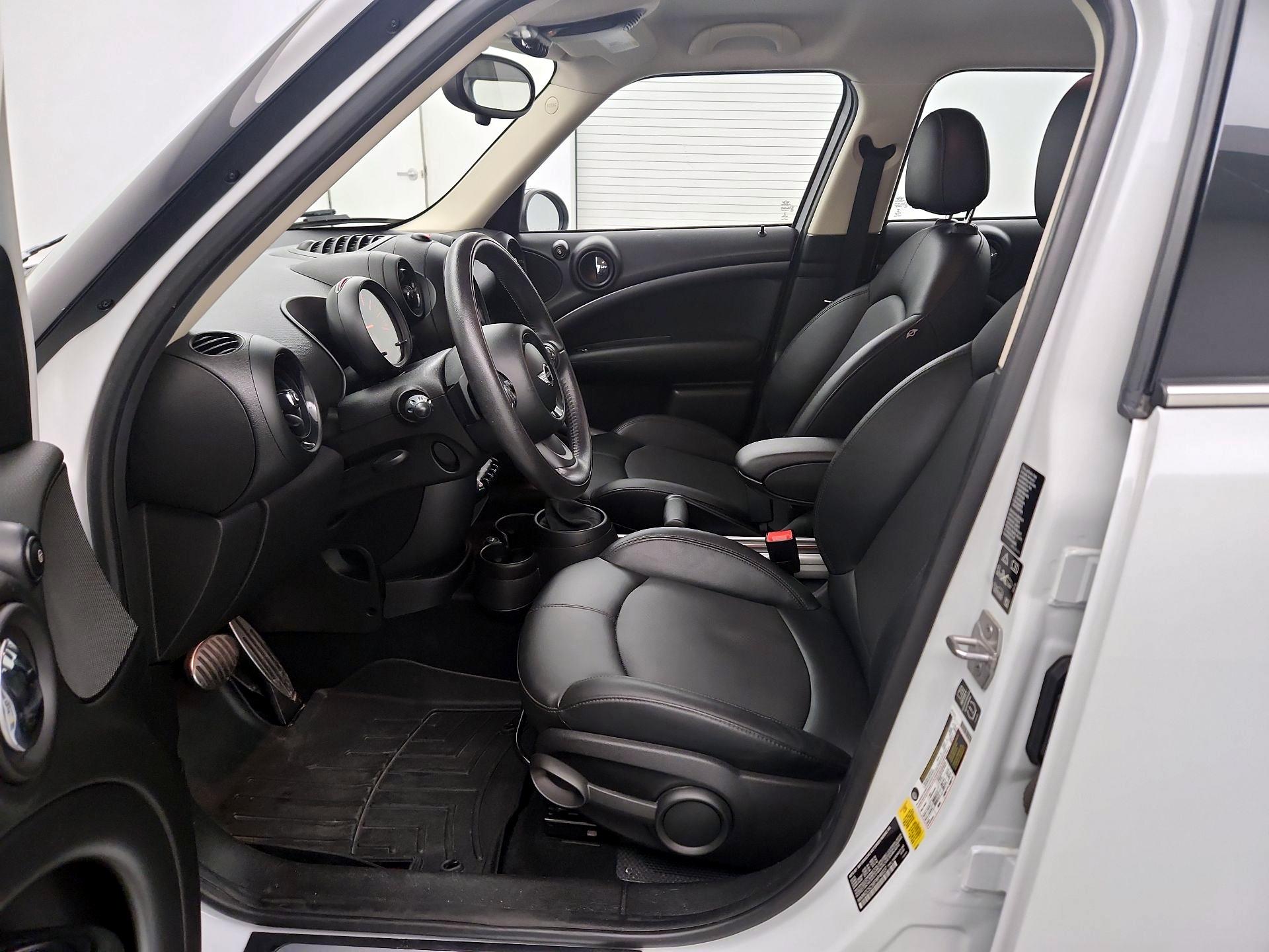 Thumbnail: 2015 MINI Cooper Countryman - 11