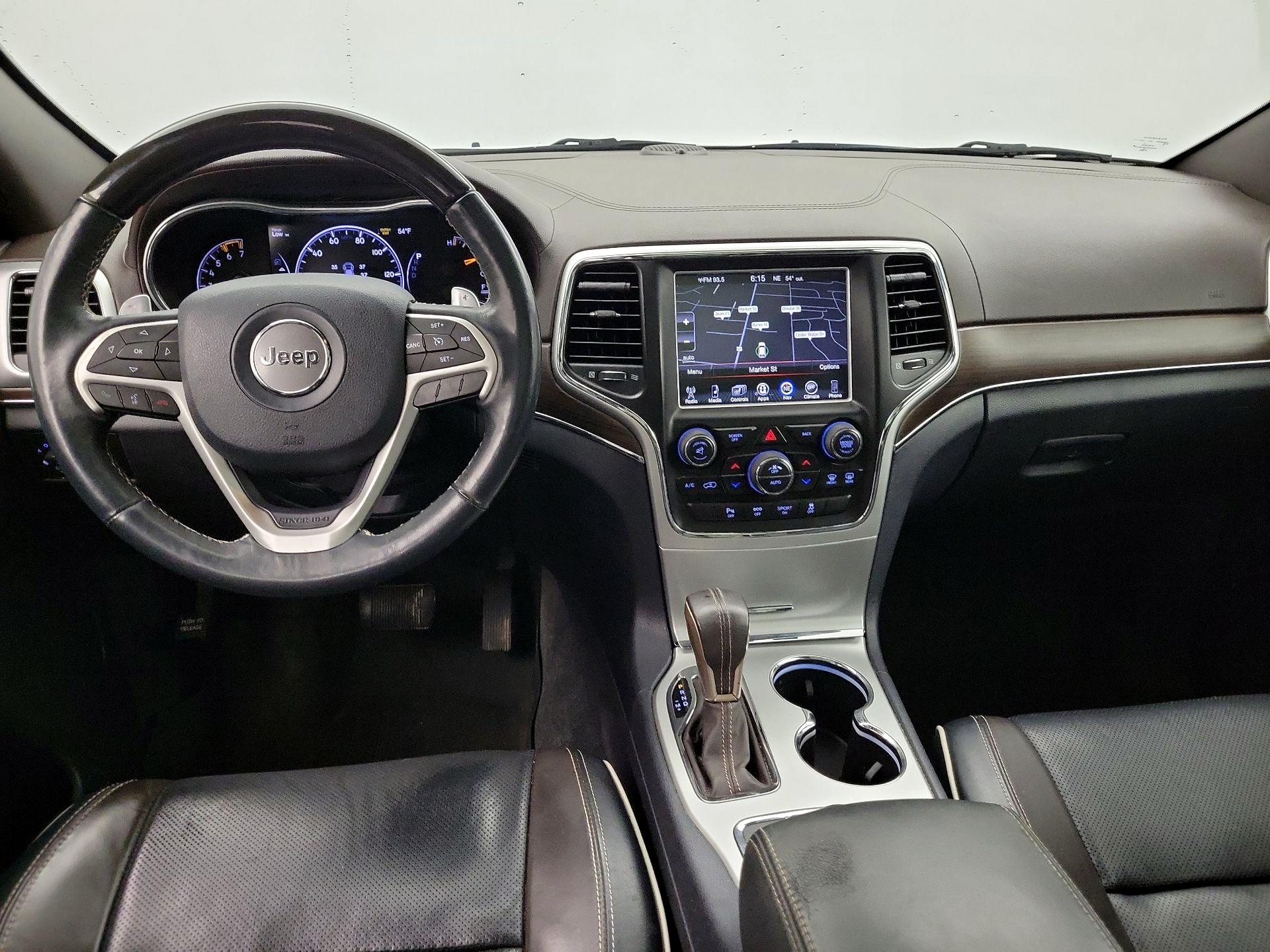 Thumbnail: 2016 Jeep Grand Cherokee - 9