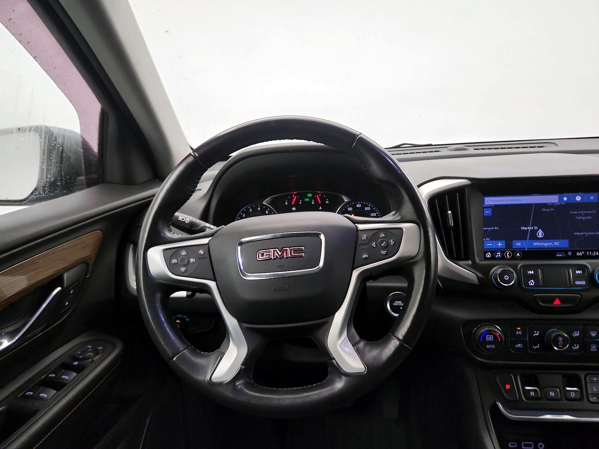 Thumbnail: 2020 GMC Terrain - 10