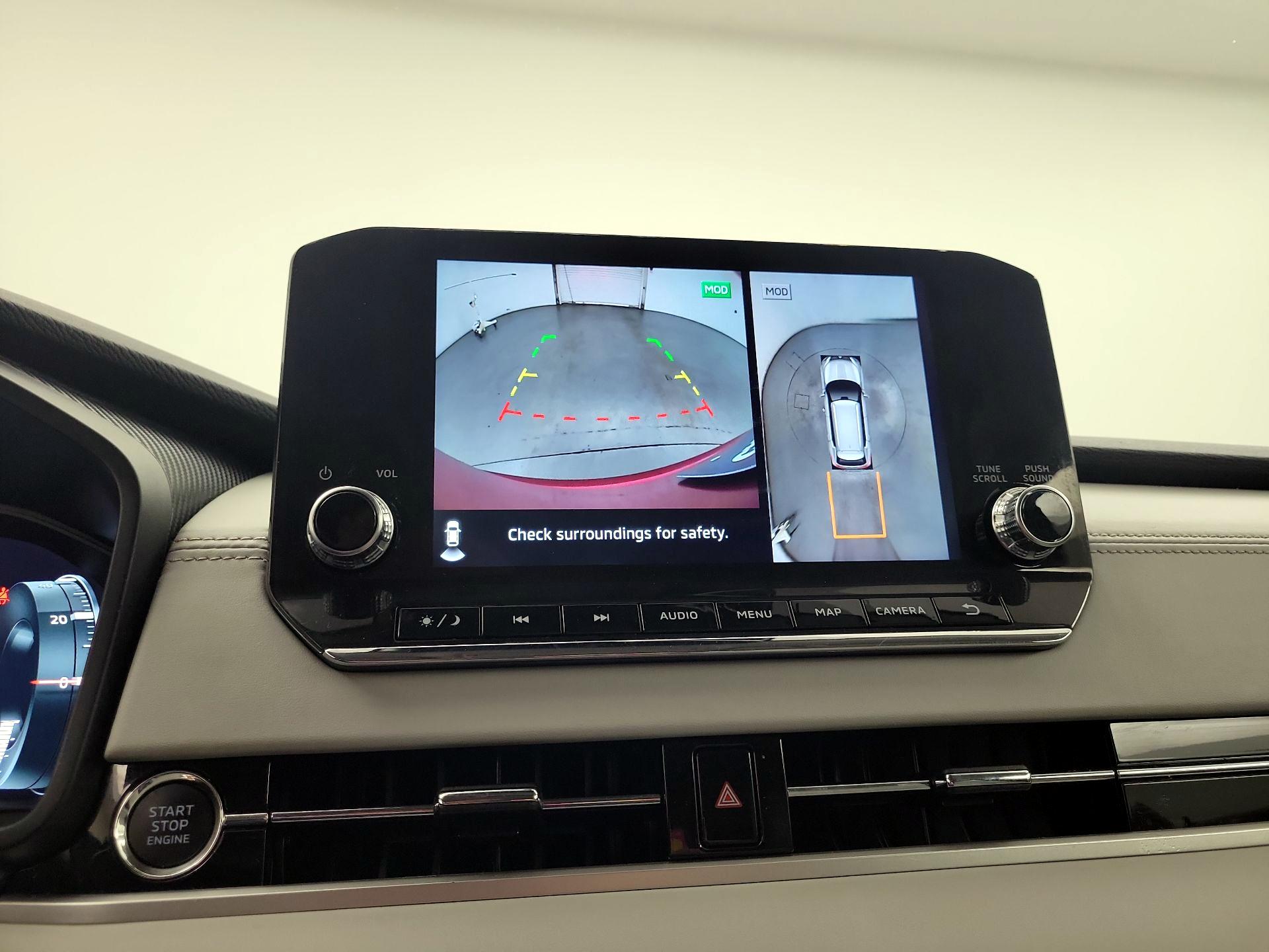 Thumbnail: 2023 Mitsubishi Outlander - 15