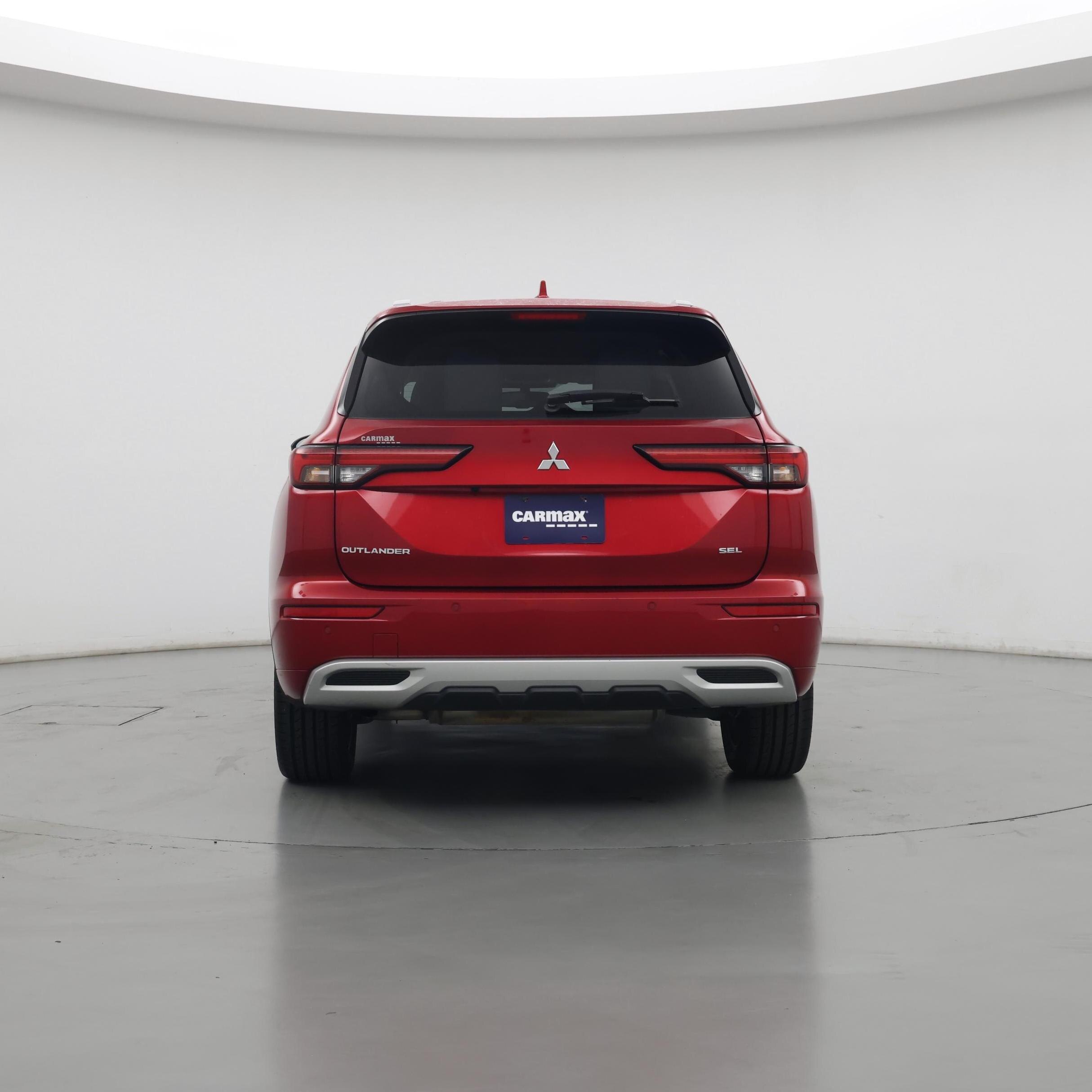 Thumbnail: 2023 Mitsubishi Outlander - 6