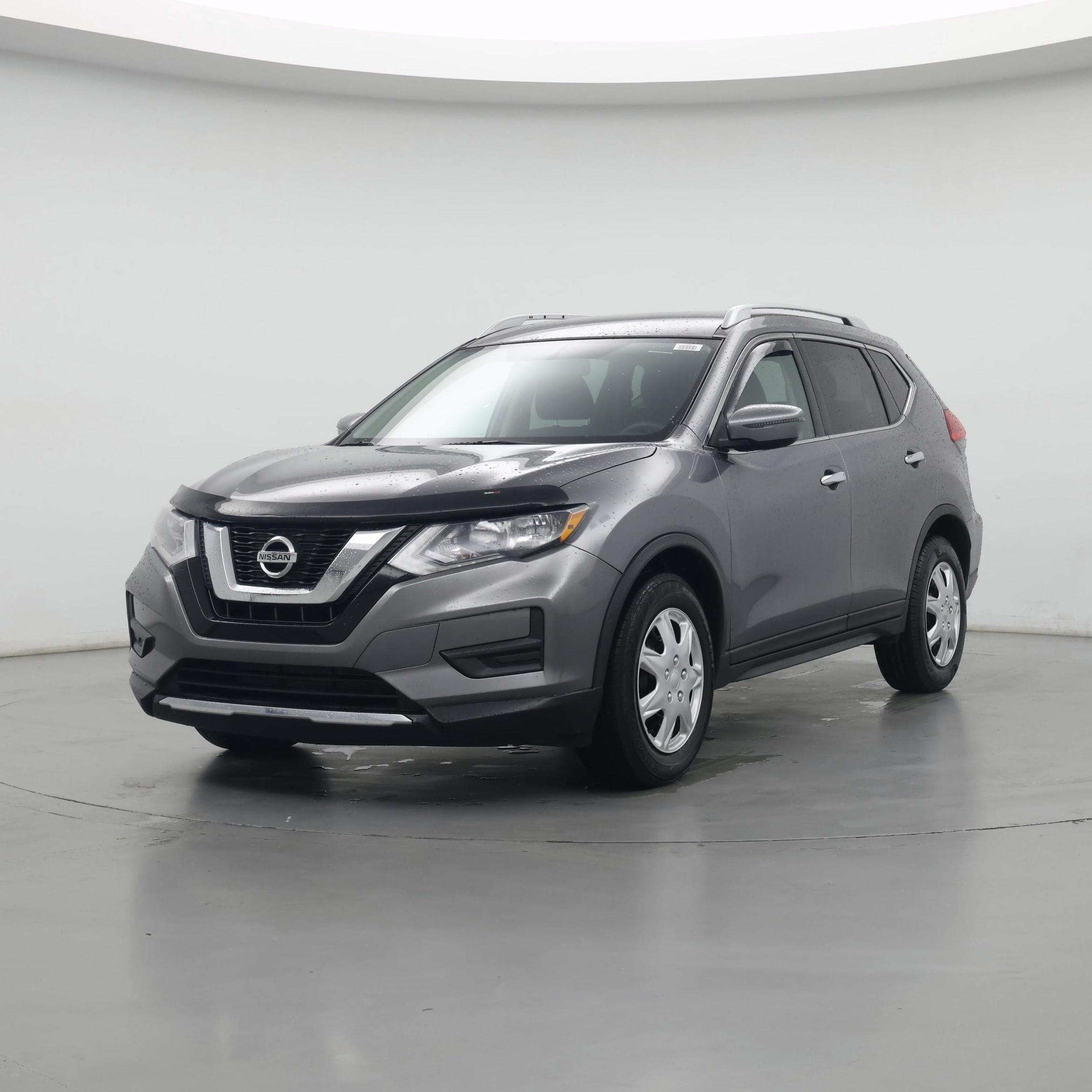 Thumbnail: 2017 Nissan Rogue - 4