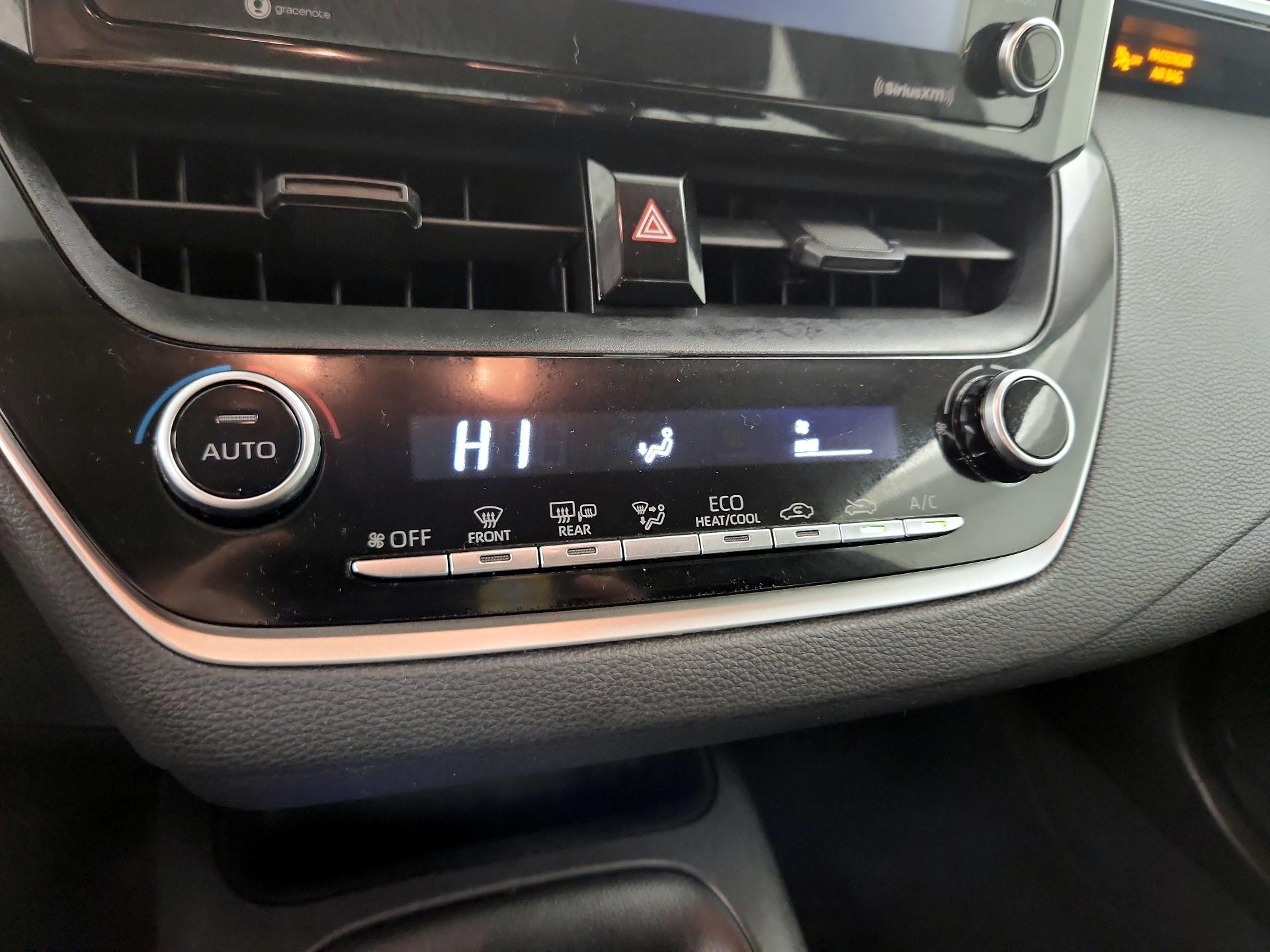 Thumbnail: 2021 Toyota Corolla - 16