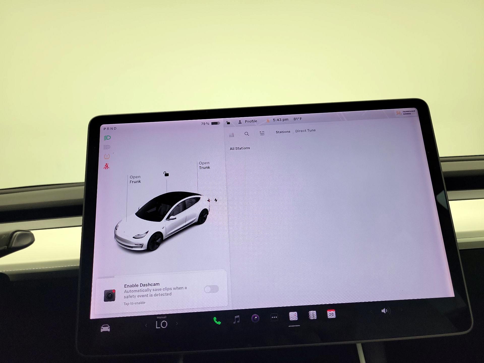 Thumbnail: 2020 Tesla Model 3 - 15