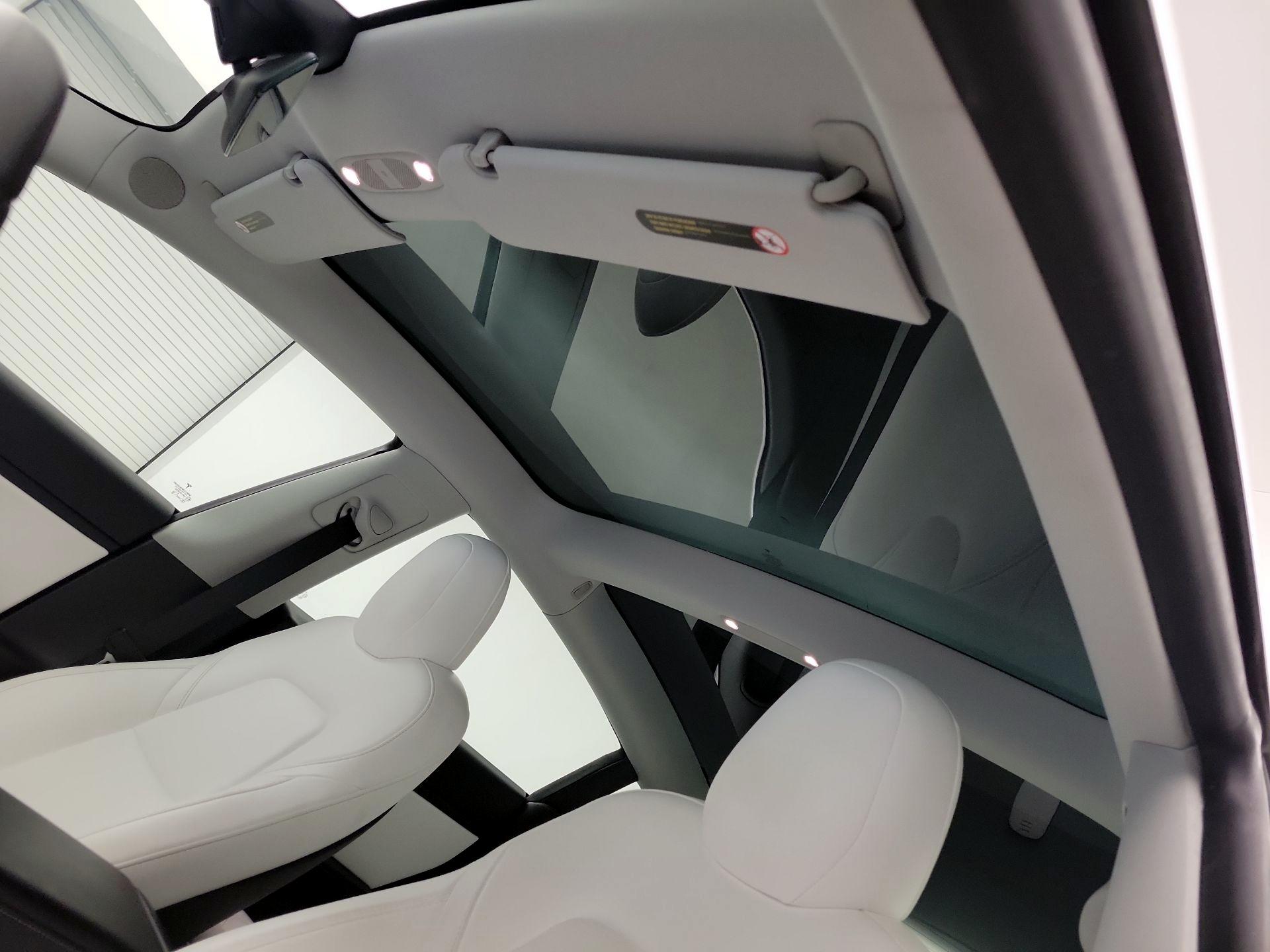 Thumbnail: 2020 Tesla Model 3 - 18